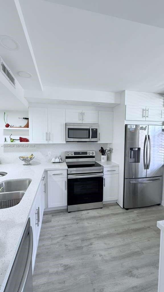 CONDO 18 OF WHITEHALL CON - Residential