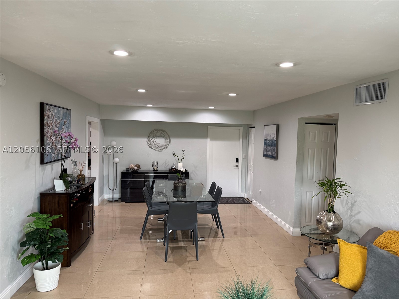 RESIDENCES @ THE FALLS CO - Residential