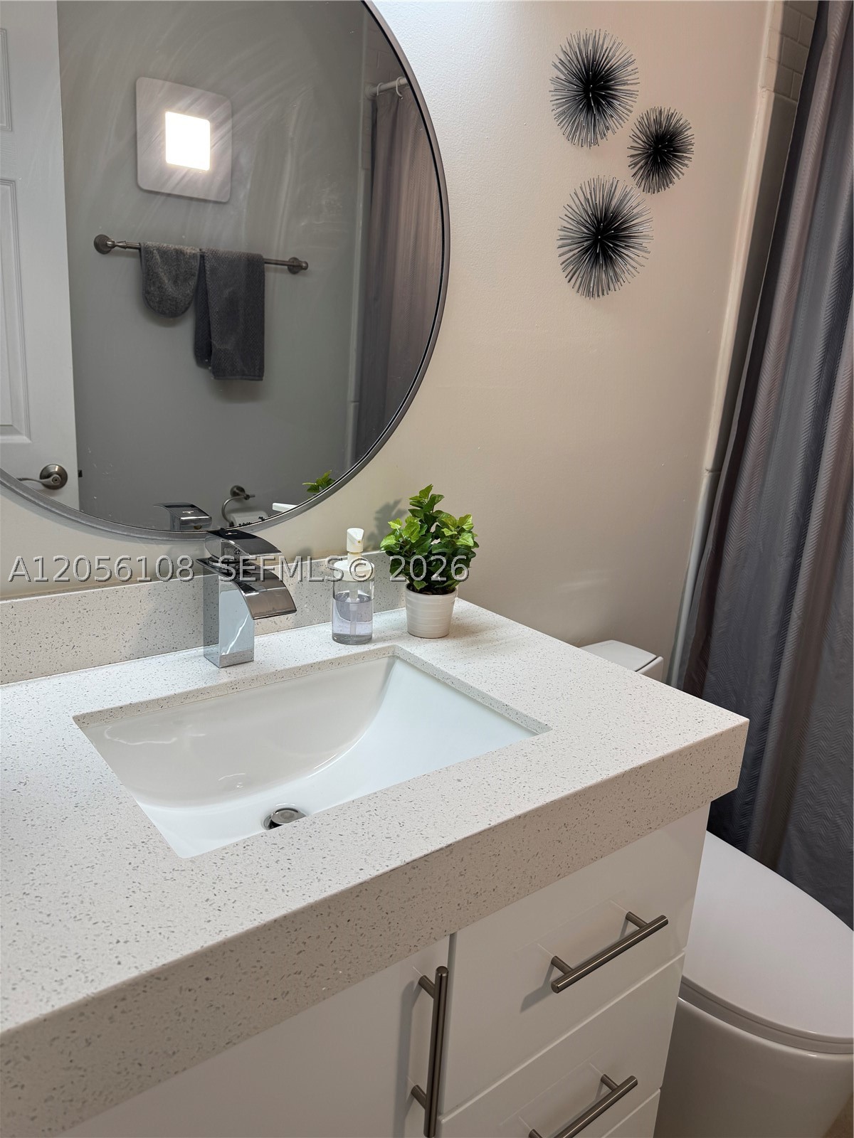 RESIDENCES @ THE FALLS CO - Residential