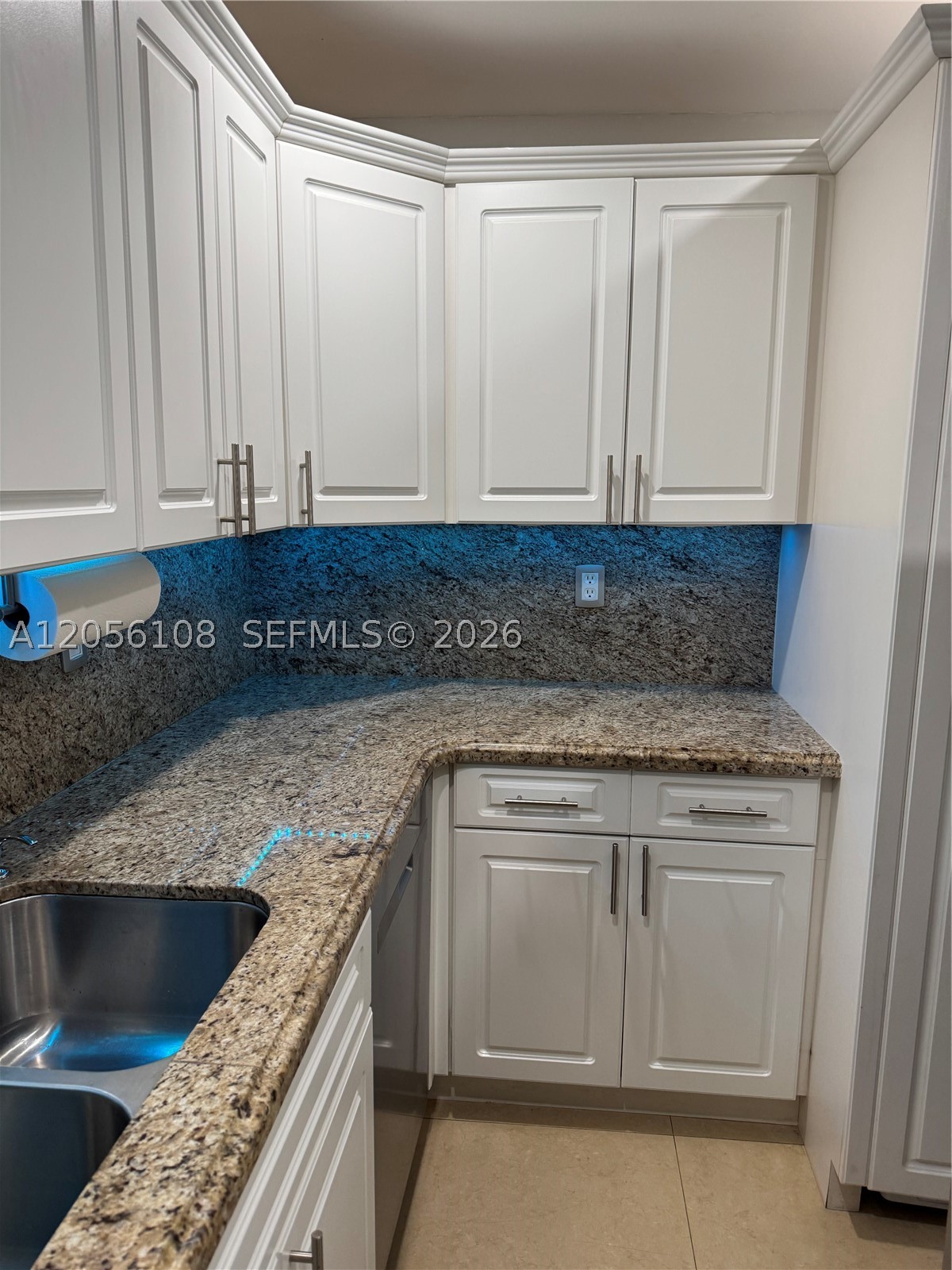RESIDENCES @ THE FALLS CO - Residential