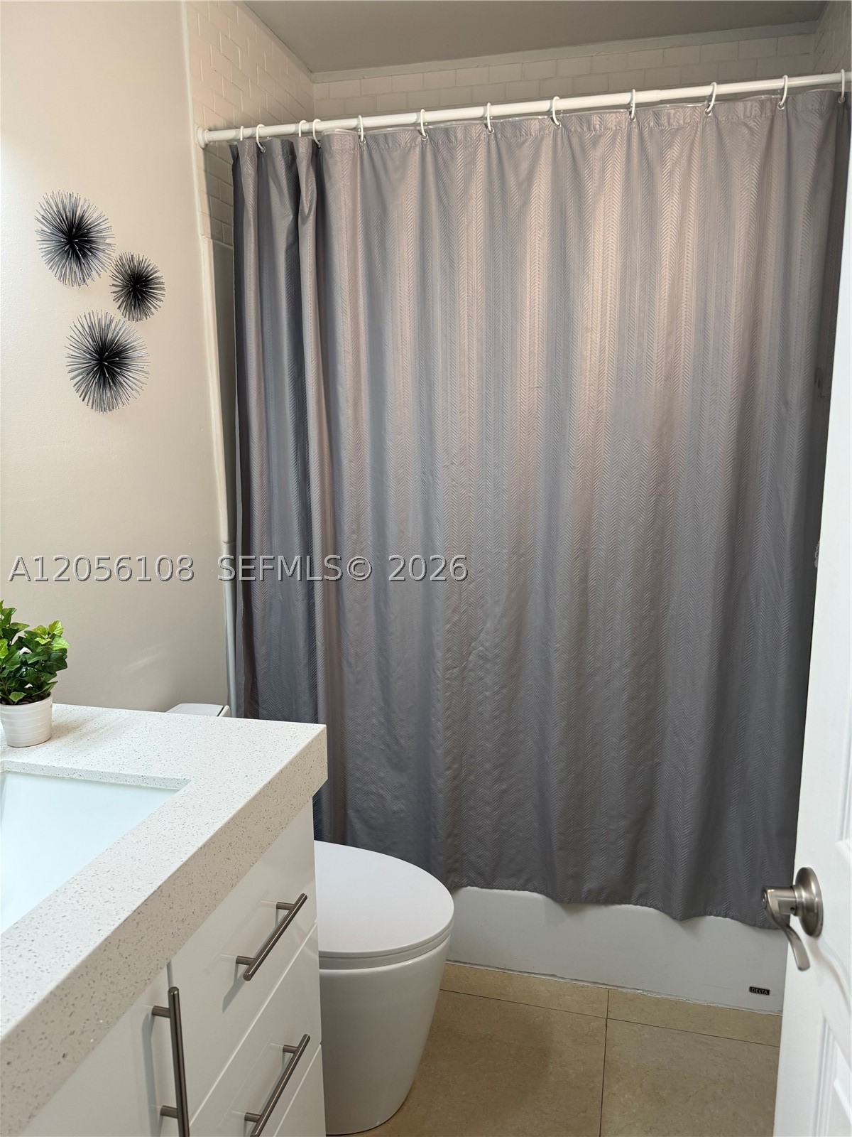 RESIDENCES @ THE FALLS CO - Residential