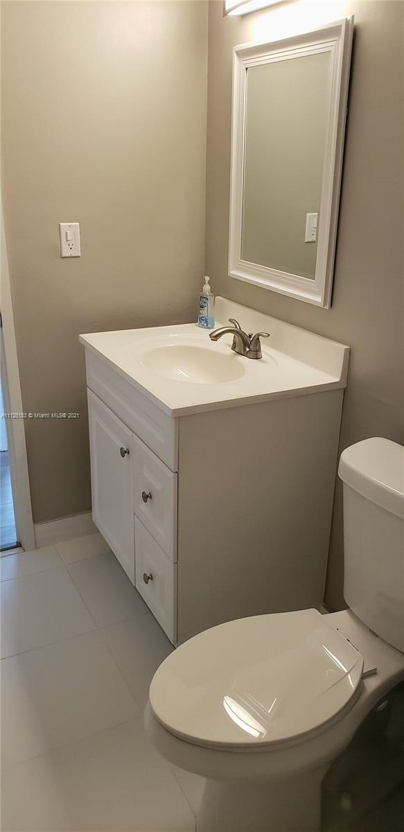 PINE GROVE CONDO - Residential Lease