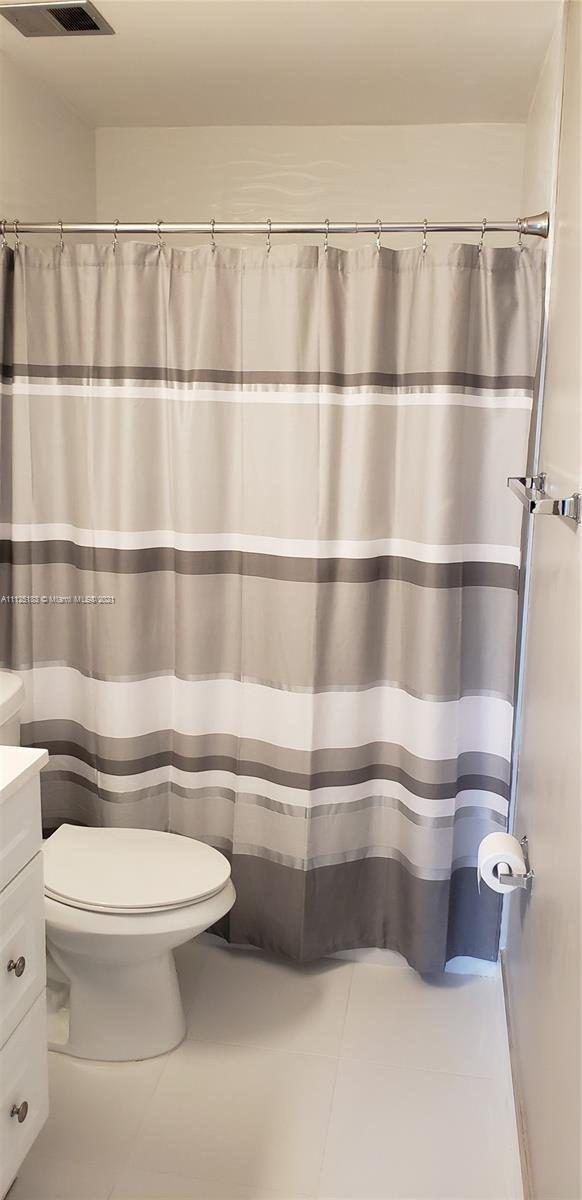 PINE GROVE CONDO - Residential Lease