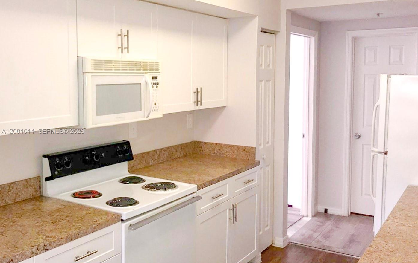 MARQUESA CONDO - Residential