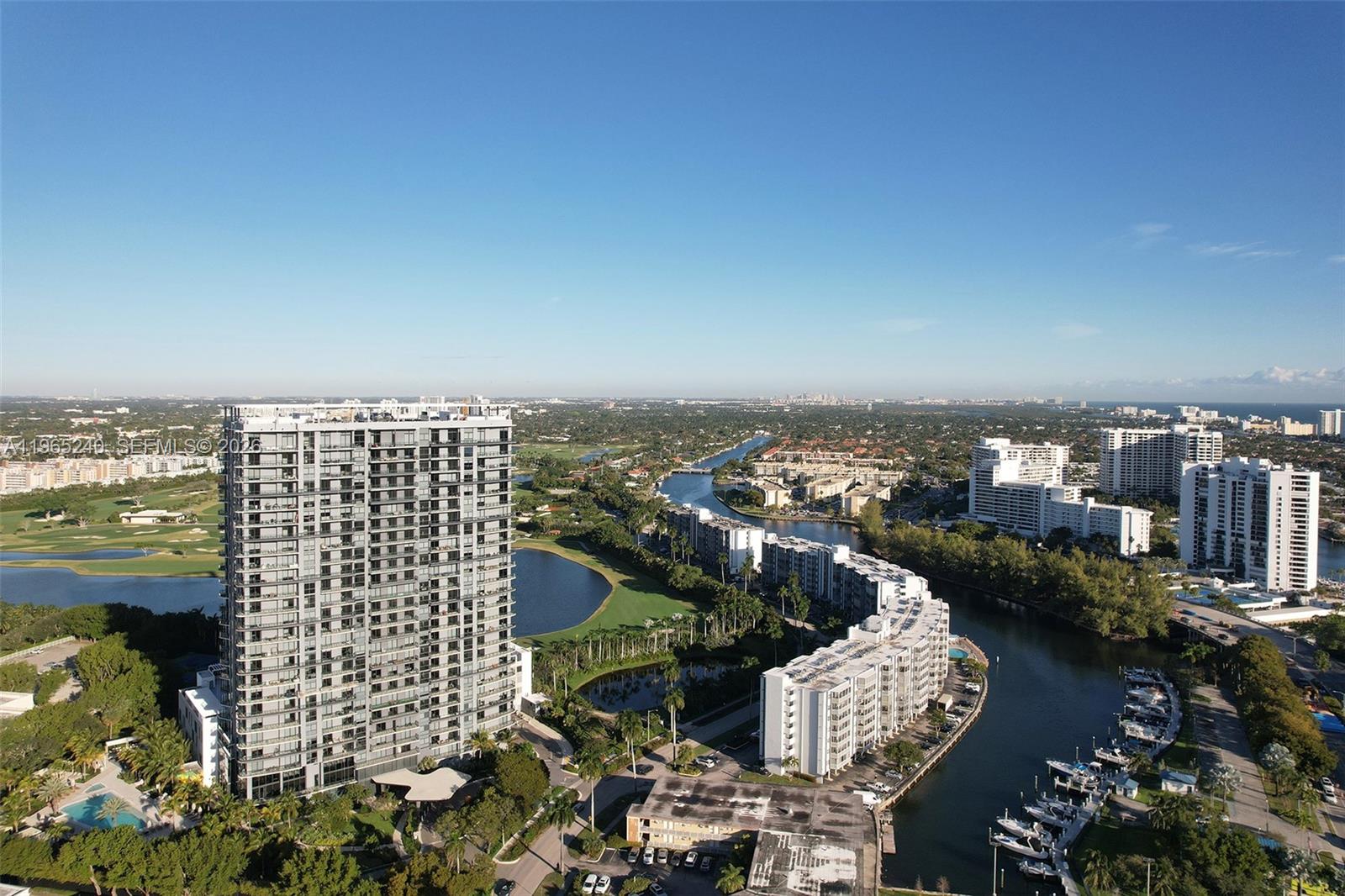 DIPLOMAT GOLF ESTATES - Residential