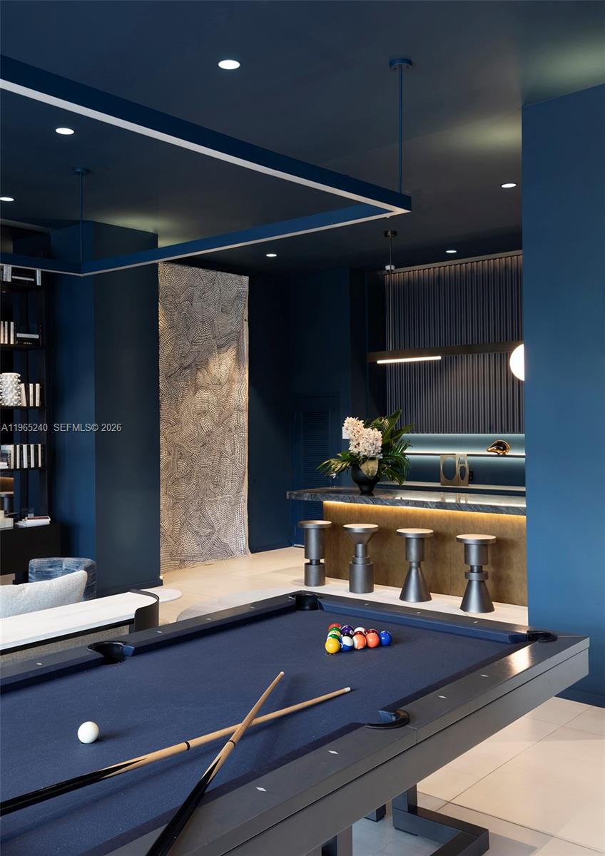DIPLOMAT GOLF ESTATES - Residential