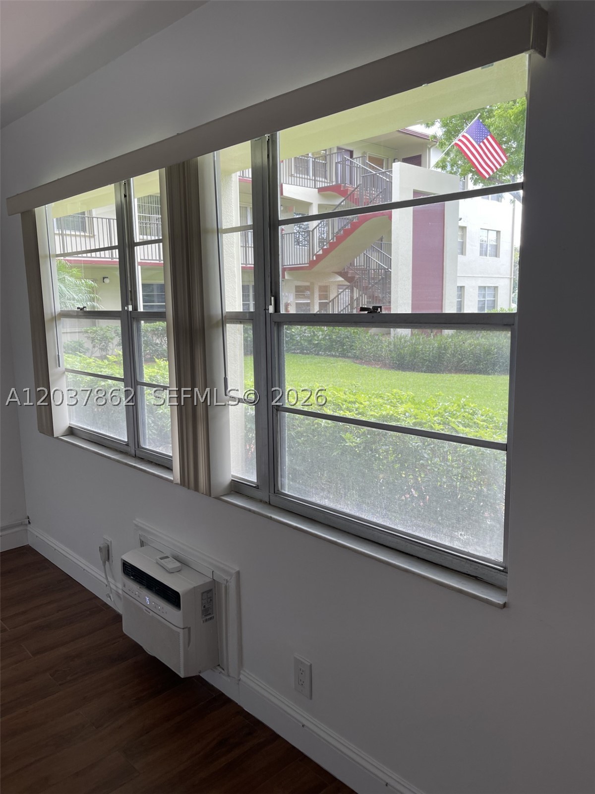 NEW HAMPTON AT CENTURY VI - Residential Lease