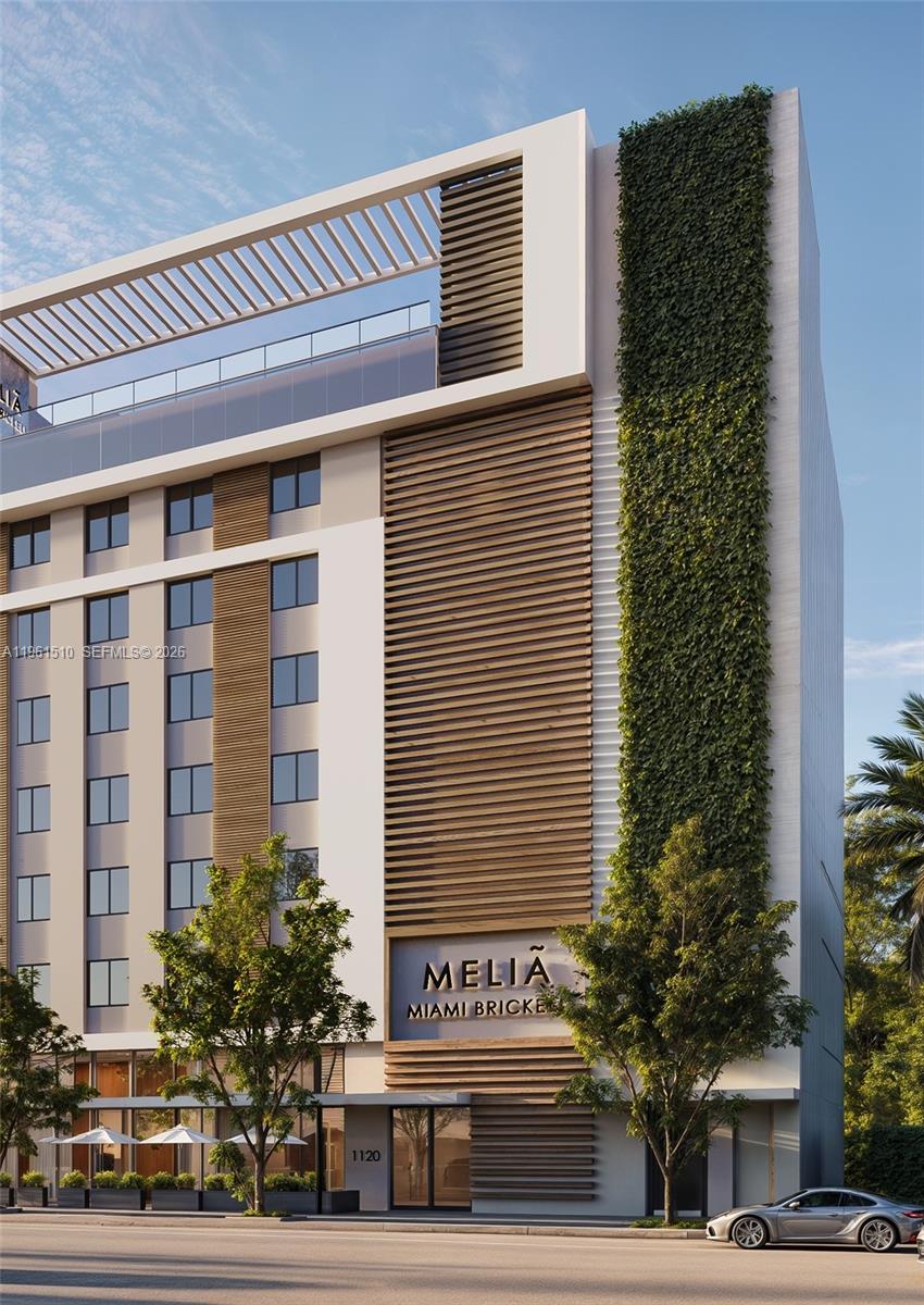 Introducing a Branded Hotel Residences designed for the city dweller in Brickell, Miami. Welcome to a world inspired by living 
well in the epicenter of the city’s shopping, dining and entertainment.
Meliá Residences Miami is a Branded Hotel Residences with 110 units, including studios, junior suites and one-bedroom units. 
Owners will have the opportunity to maximize their results by participating in a professionally managed hotel program.