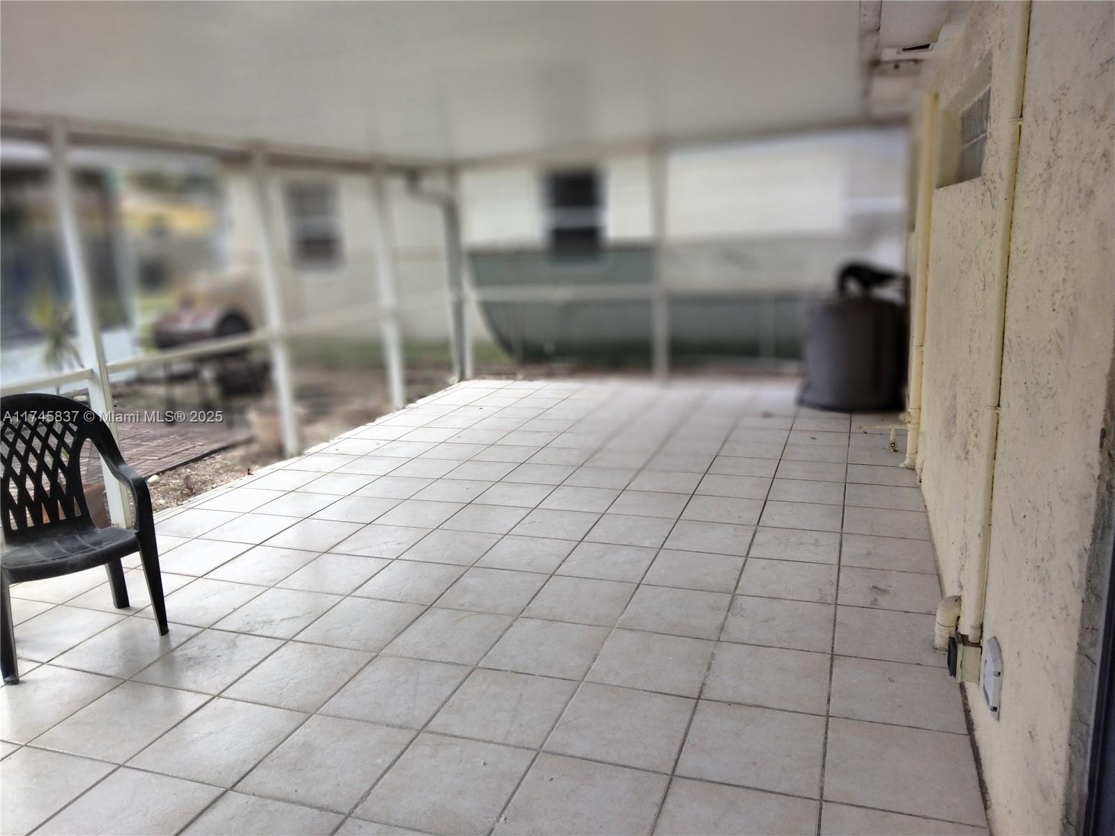 HOLLYWOOD SOUTH SIDE ADD - Residential Lease