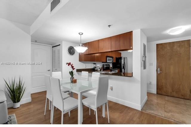 THE CLUB AT BRICKELL BAY - Residential