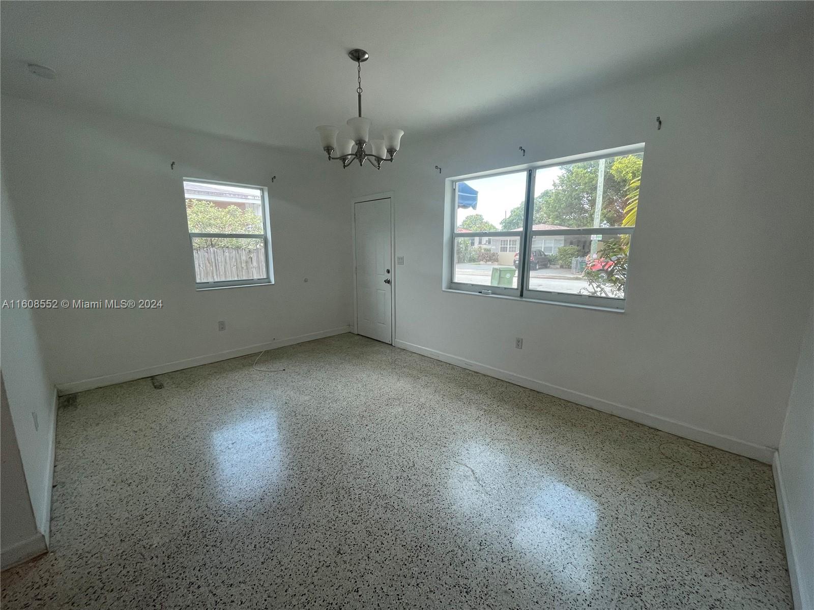 MOTTL PARK - Residential Income