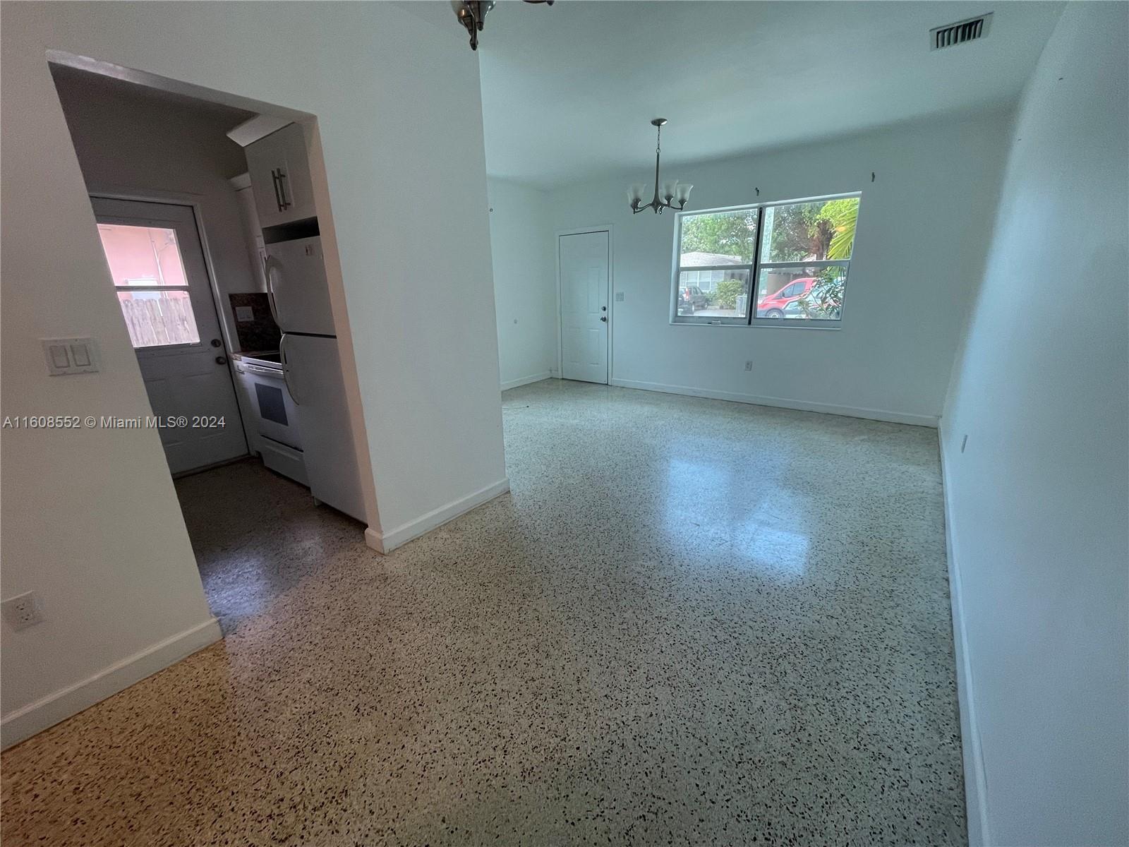 MOTTL PARK - Residential Income