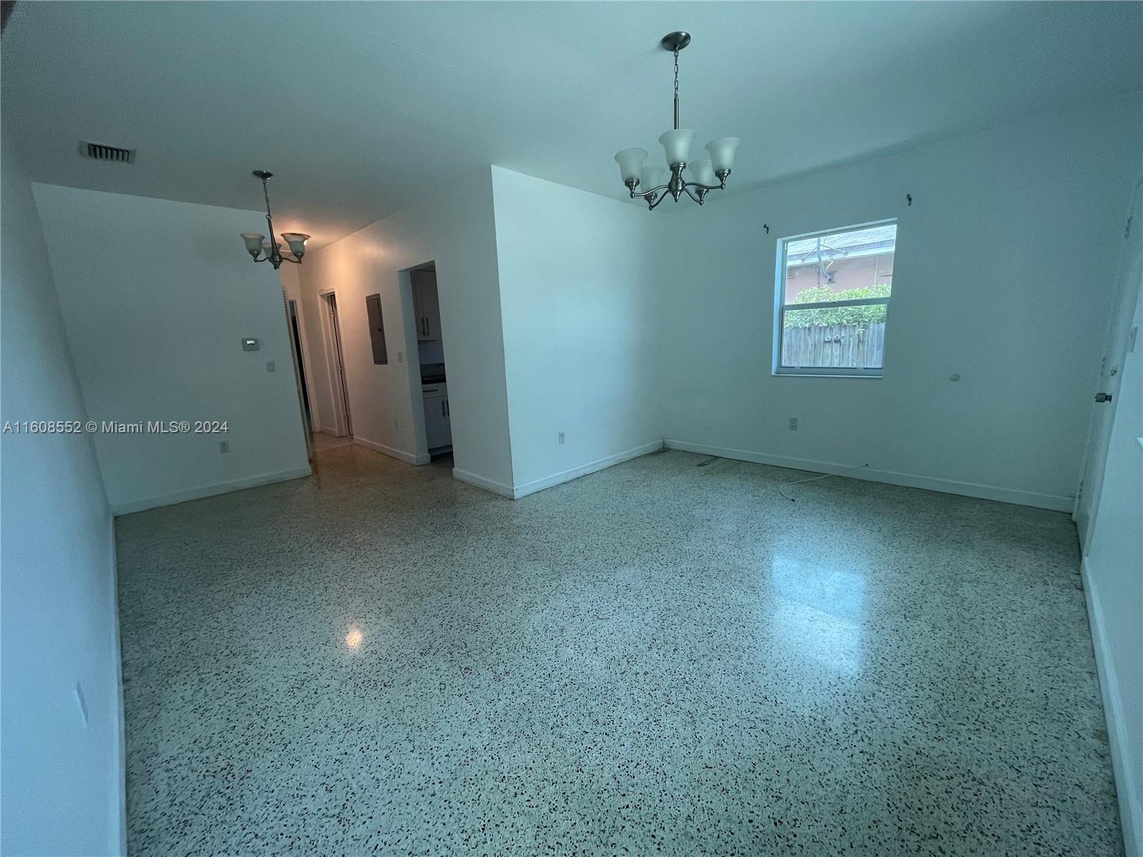 MOTTL PARK - Residential Income