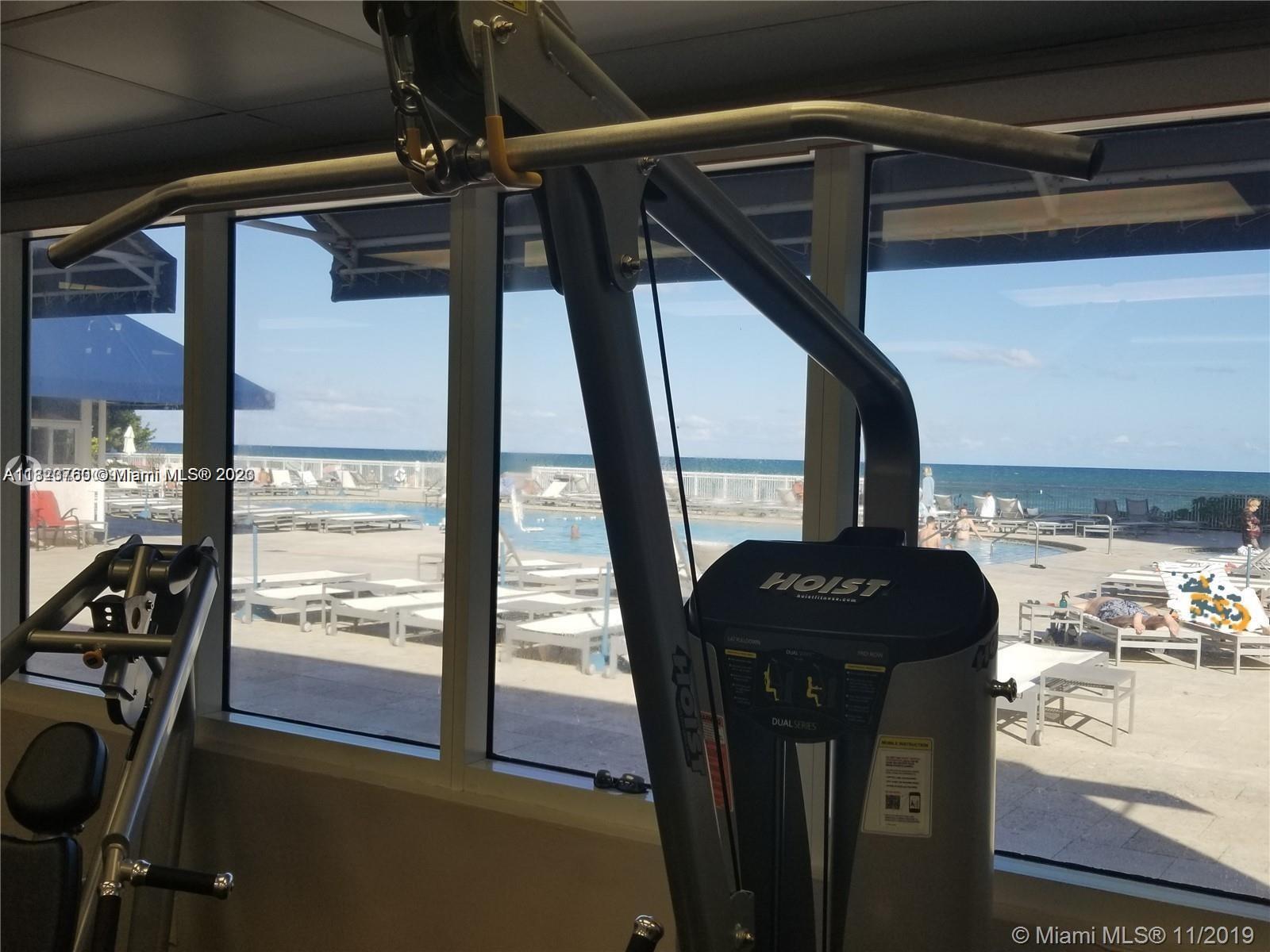 AVENTURA BEACH CLUB - Residential