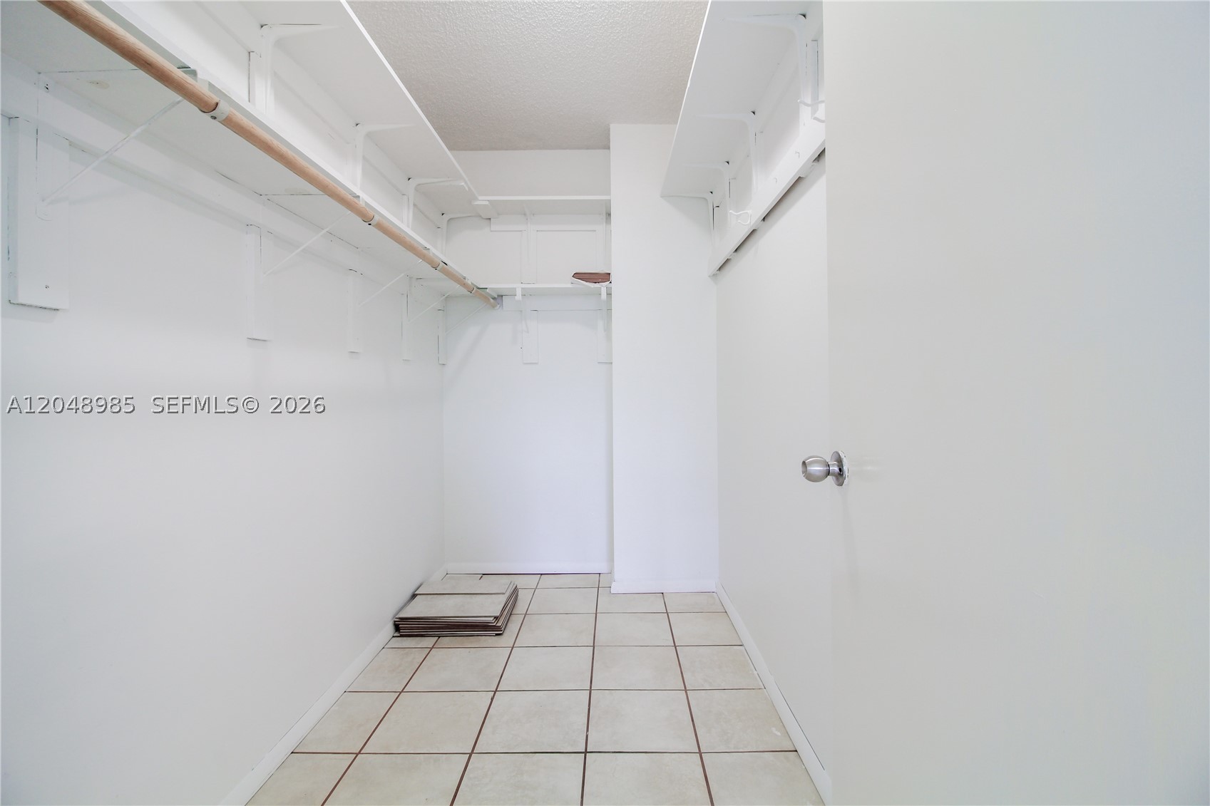 BELINDA GARDENS CONDO - Residential Lease