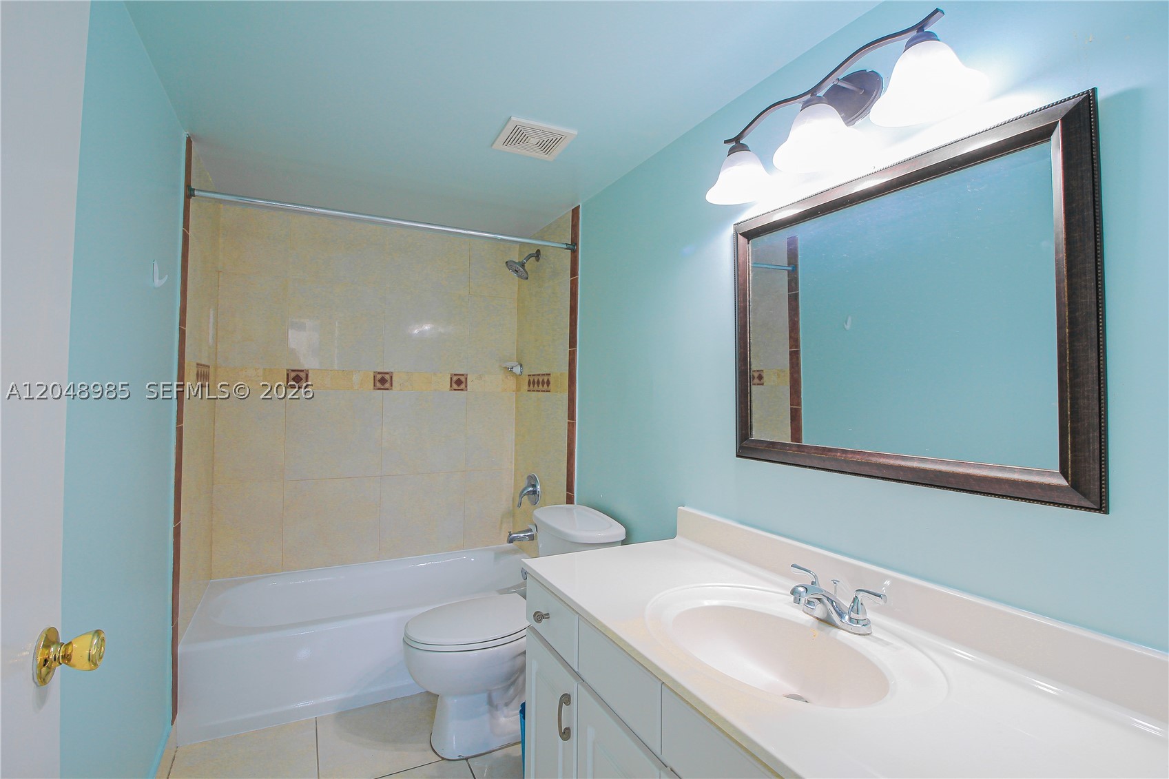 BELINDA GARDENS CONDO - Residential Lease