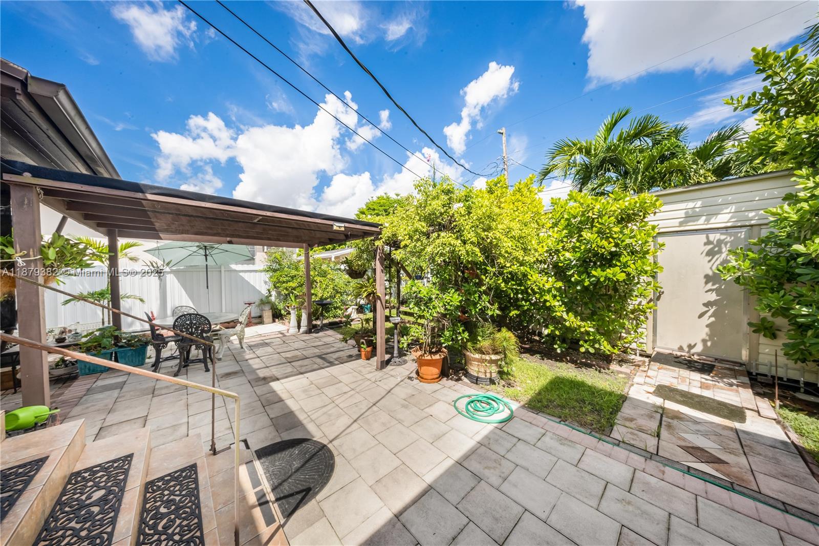 CORAL WAY VILLAGE SEC A P - Residential