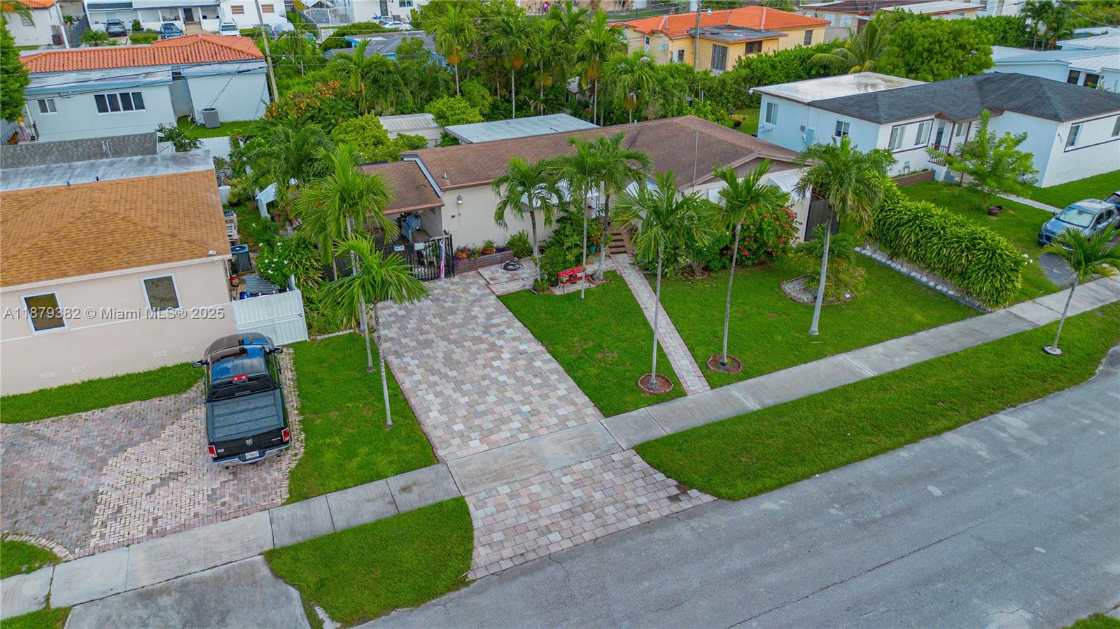 CORAL WAY VILLAGE SEC A P - Residential