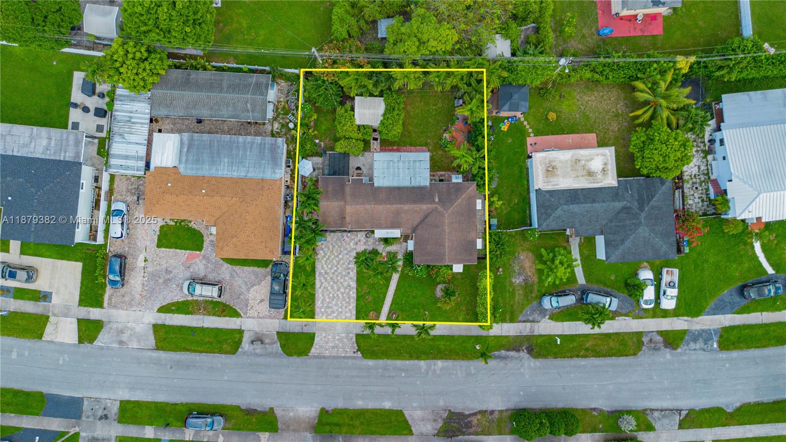 CORAL WAY VILLAGE SEC A P - Residential