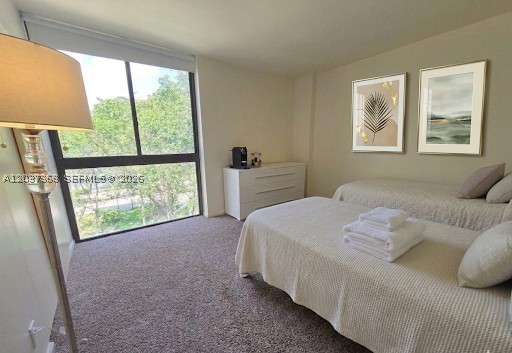 PORTSVIEW @ THE WATERWAYS - Residential