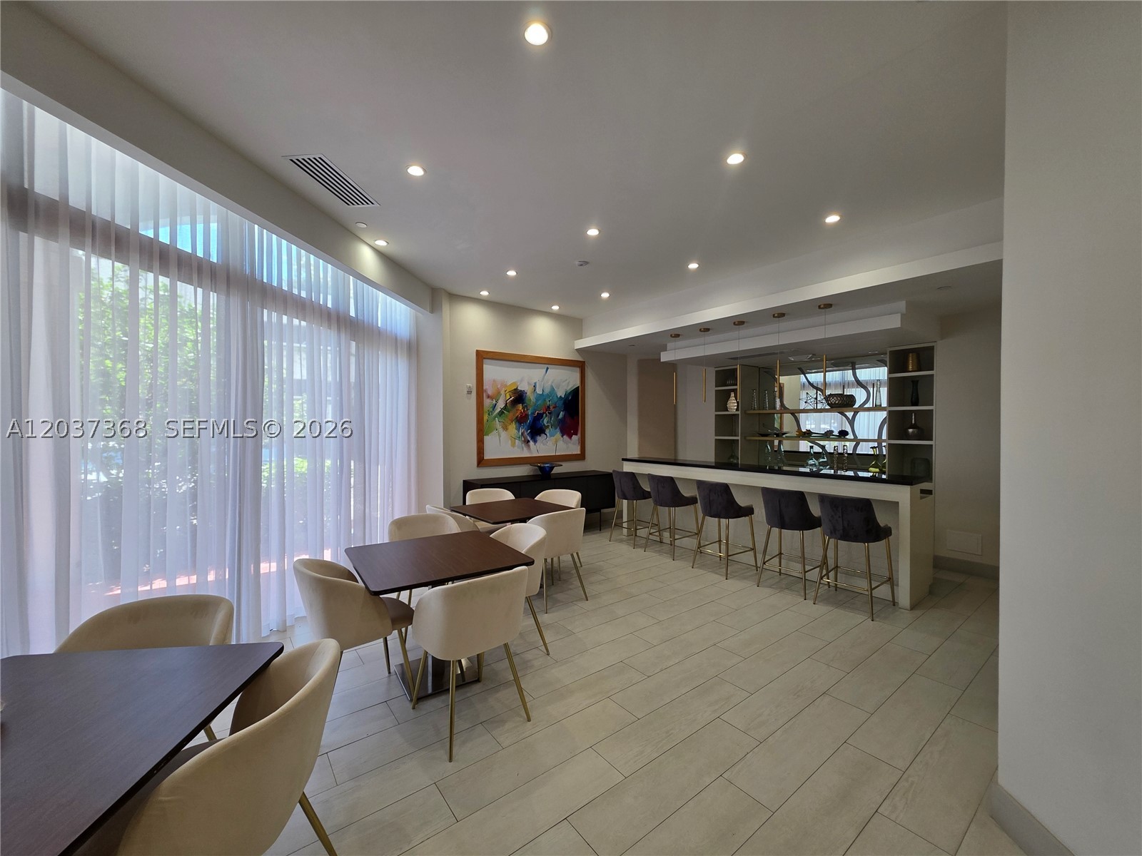 PORTSVIEW @ THE WATERWAYS - Residential
