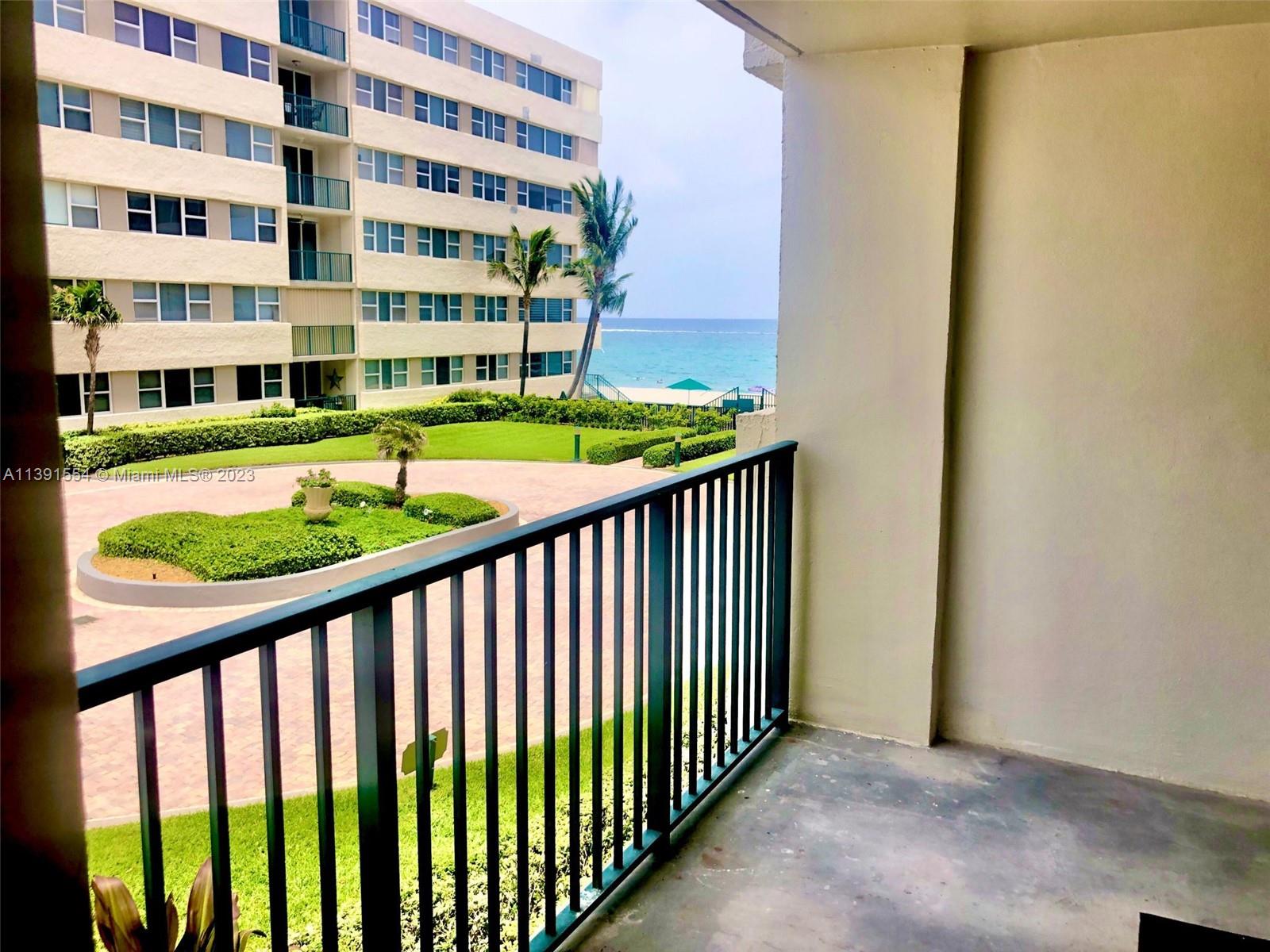 PORT DE MER CONDO - Residential