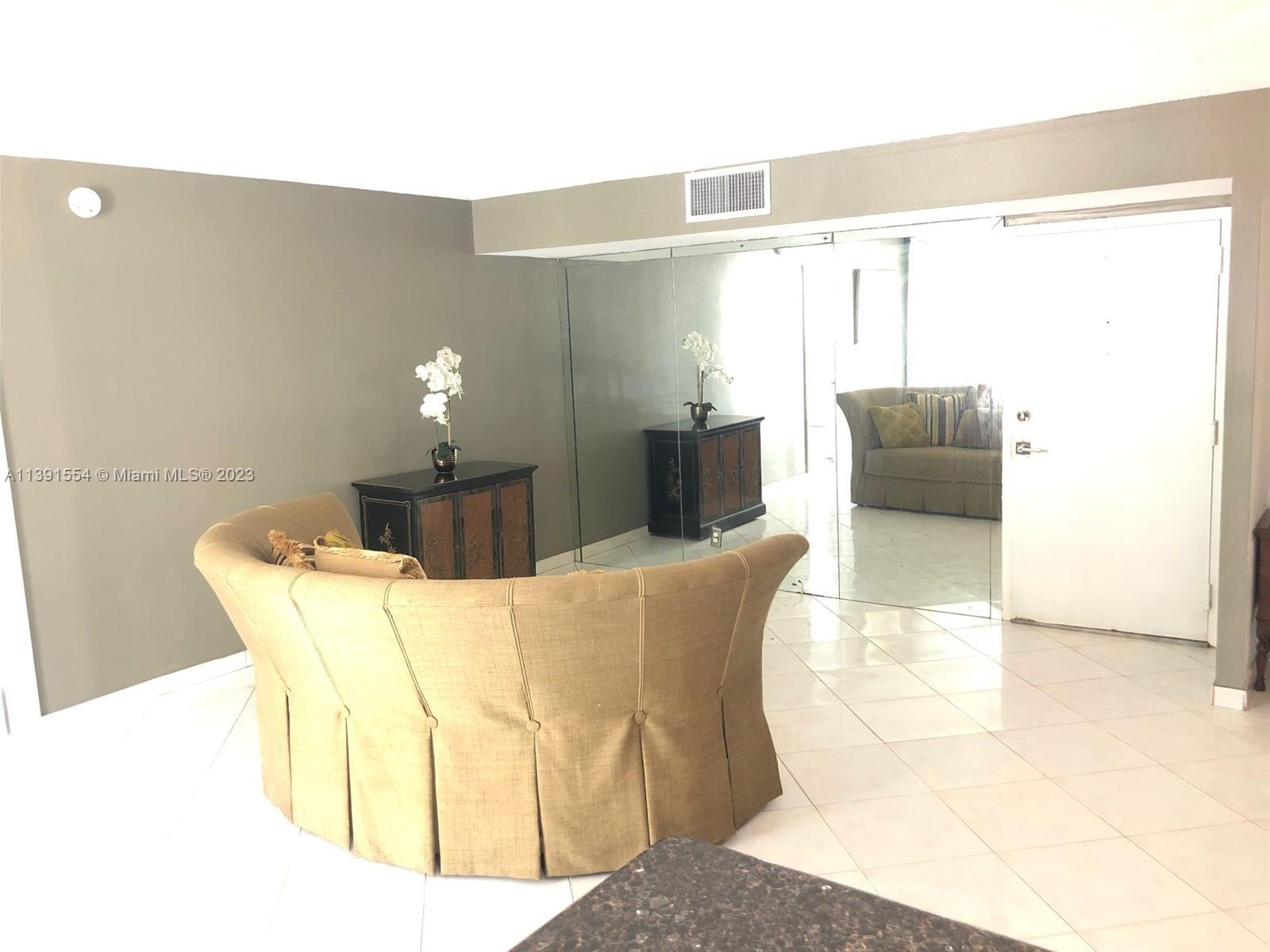 PORT DE MER CONDO - Residential