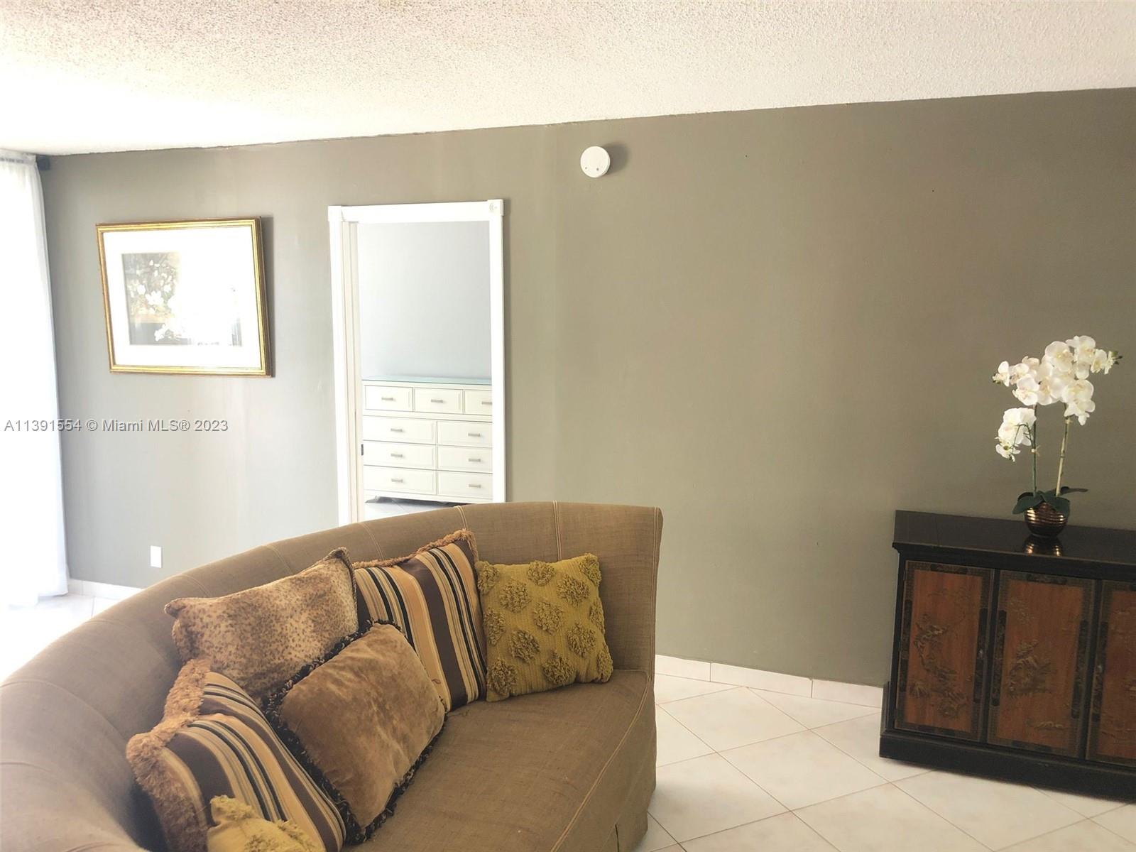 PORT DE MER CONDO - Residential