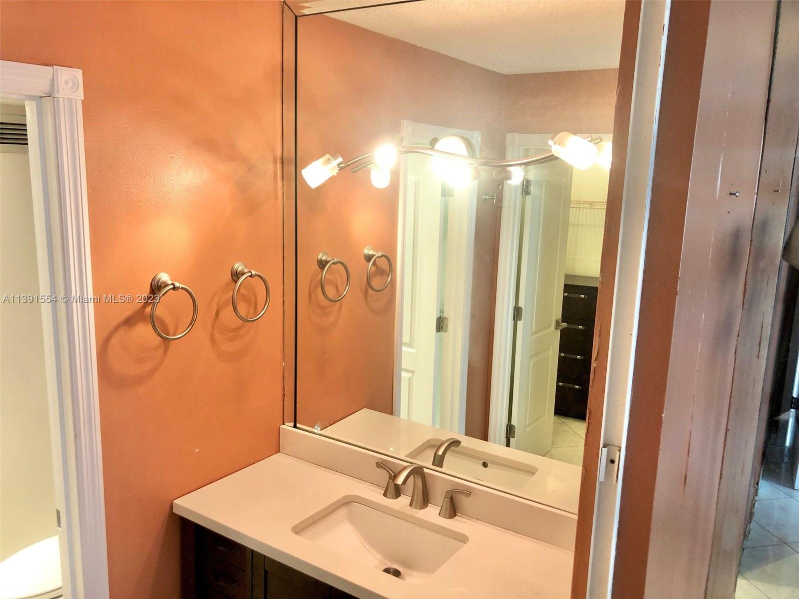 PORT DE MER CONDO - Residential