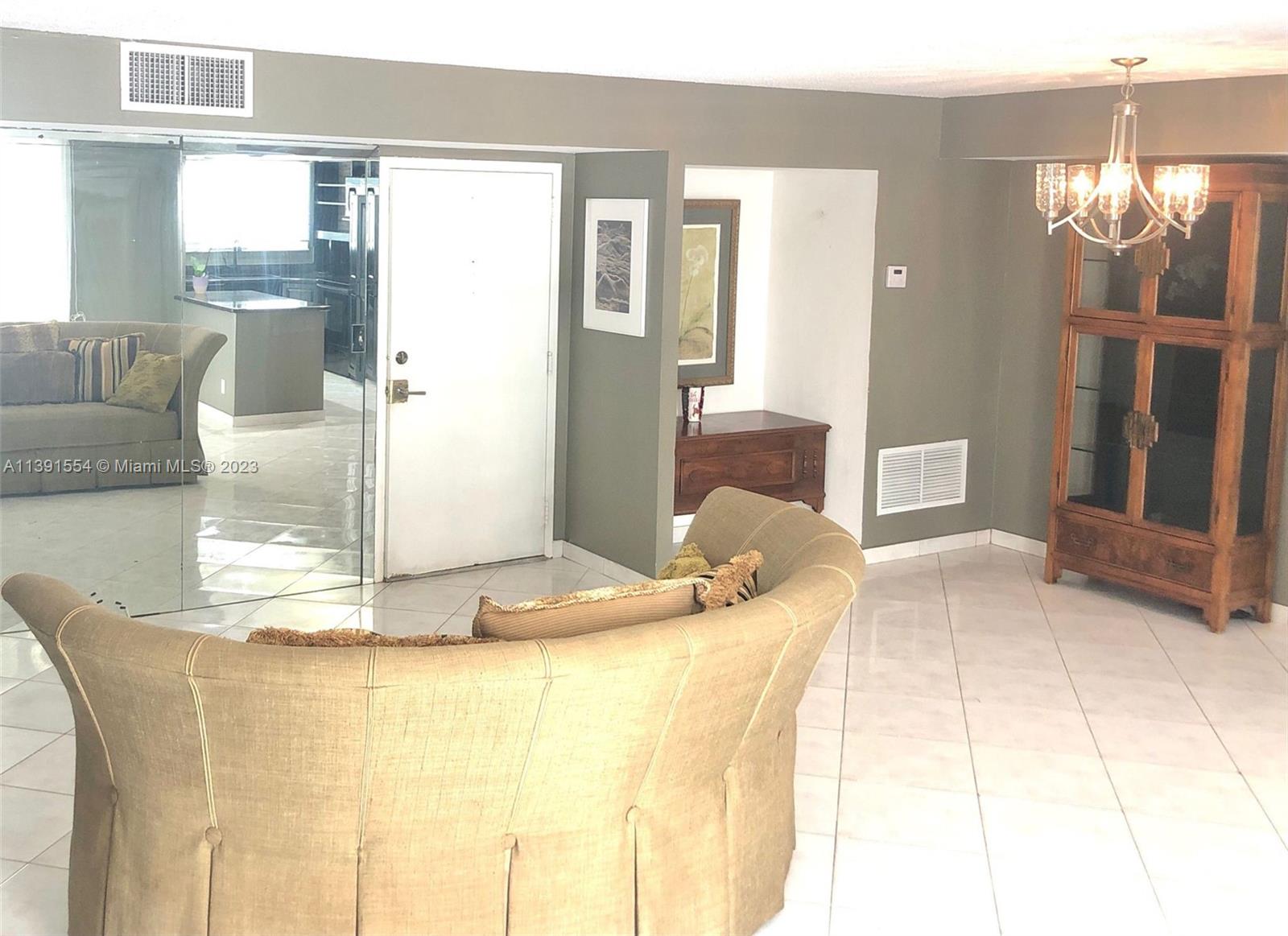 PORT DE MER CONDO - Residential