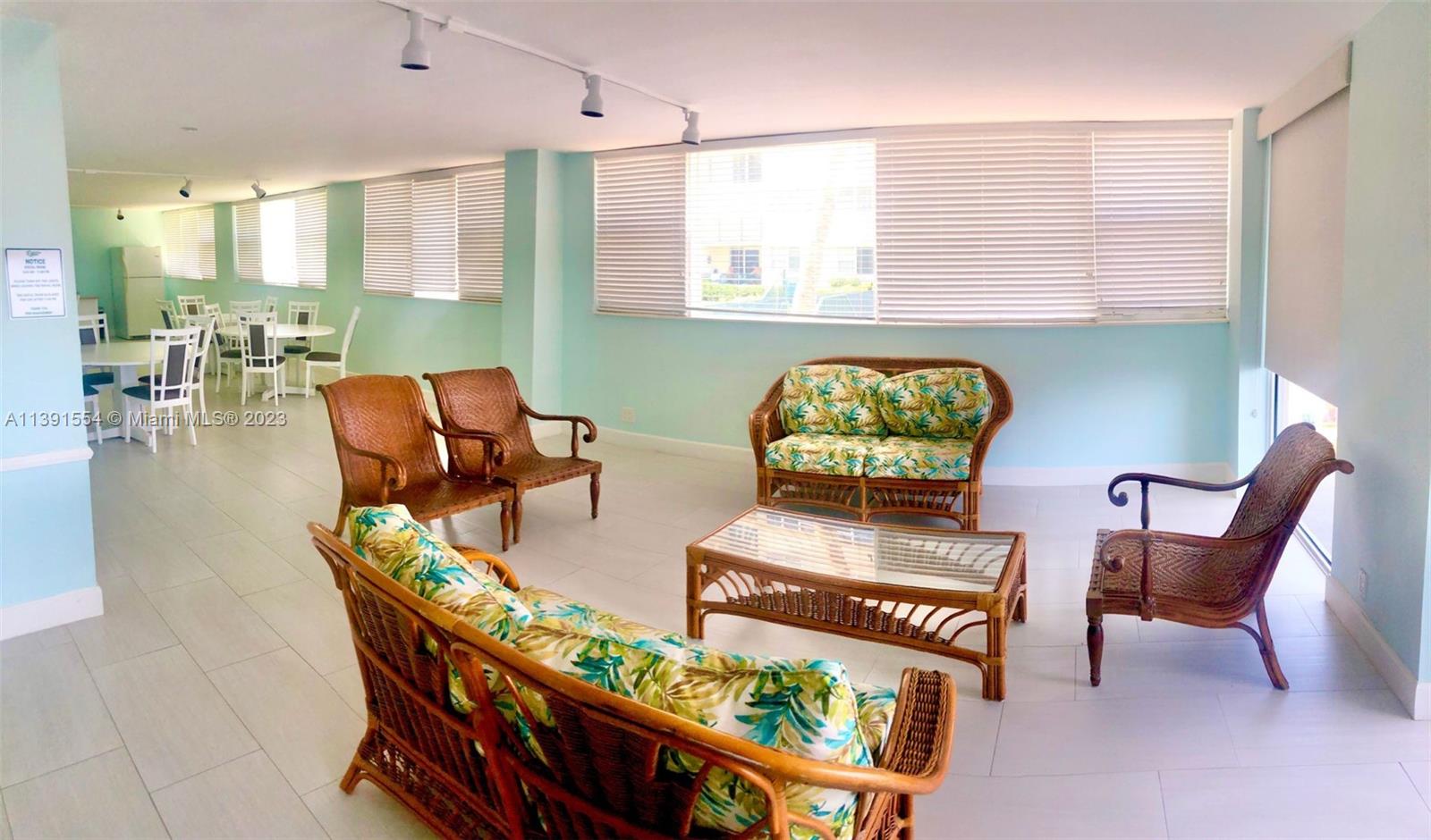 PORT DE MER CONDO - Residential