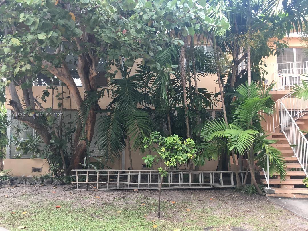 9400 CONDO APTS - Residential
