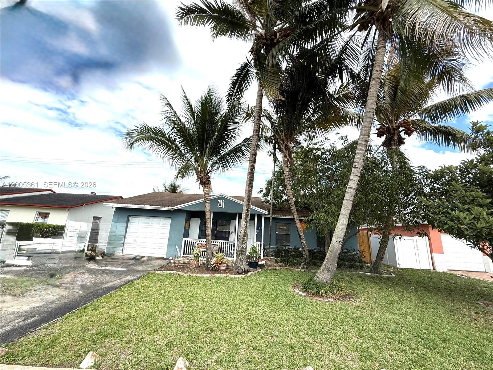 NORTH LAUDERDALE VILLAGE - Residential