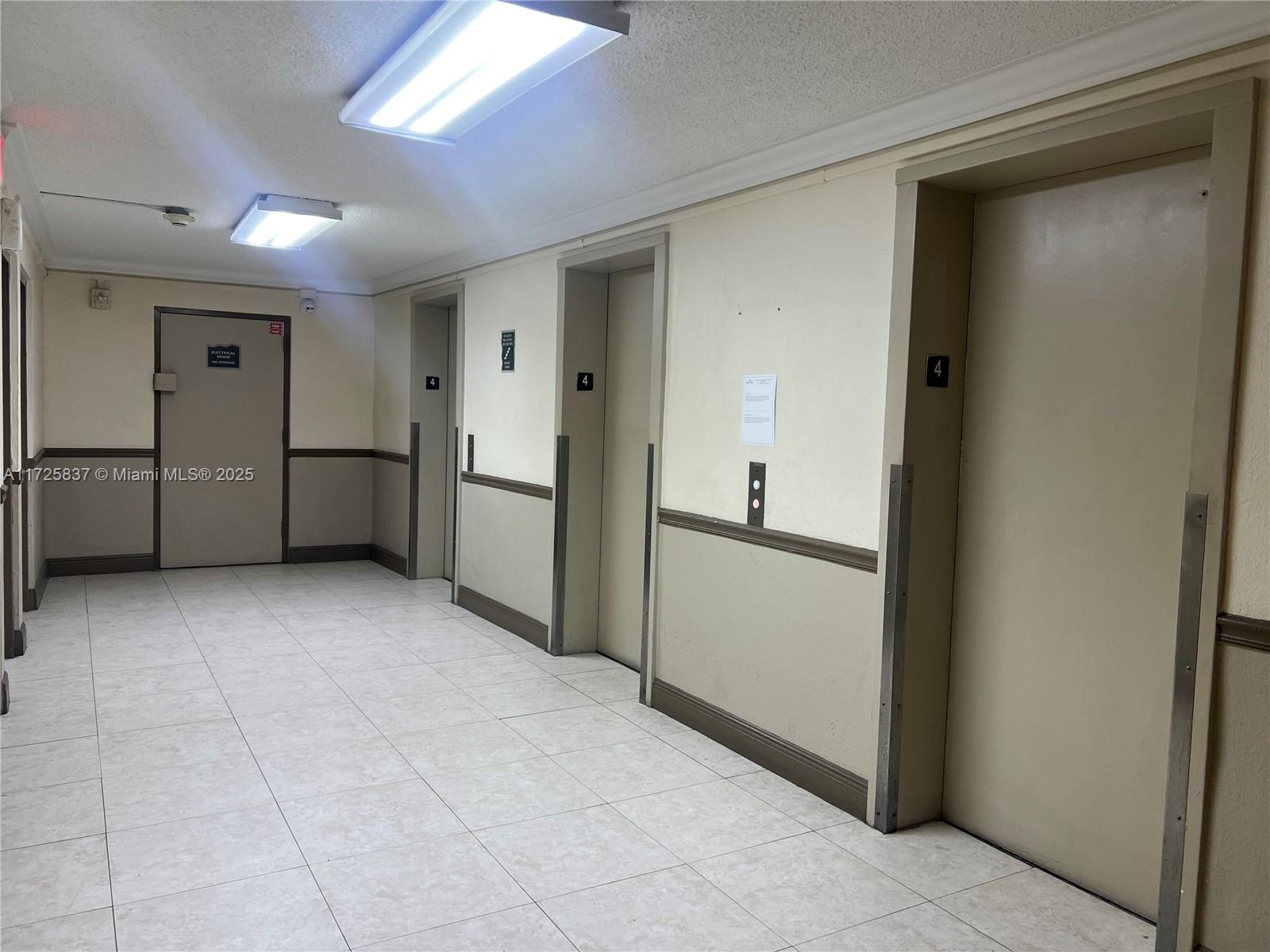 BAYVIEW PALMS CONDO - Residential