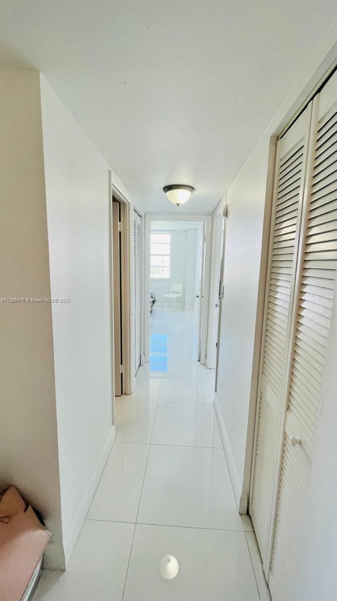 ADMIRALS PORT CONDO-EAST - Residential