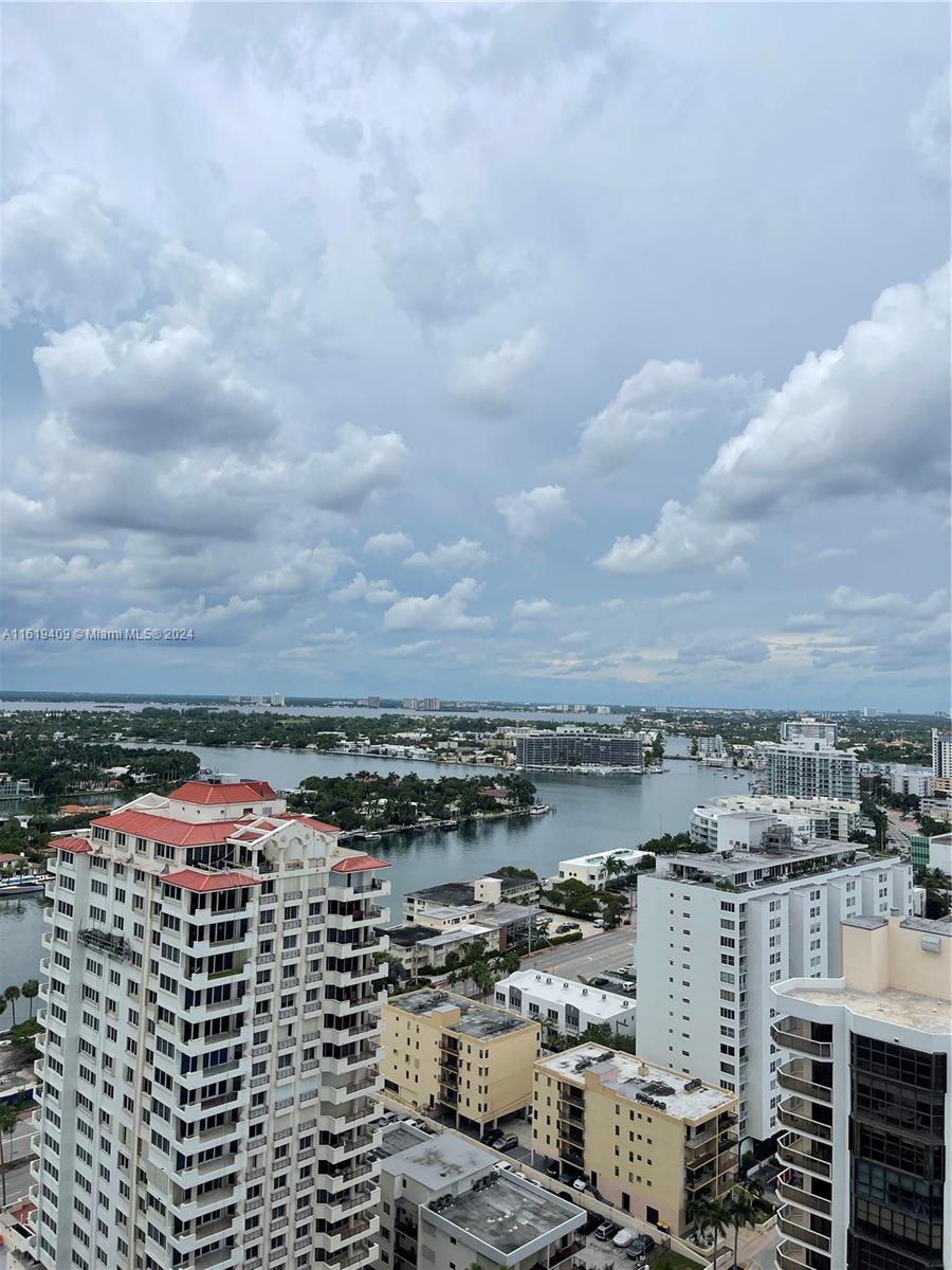 AKOYA CONDO - Residential Lease