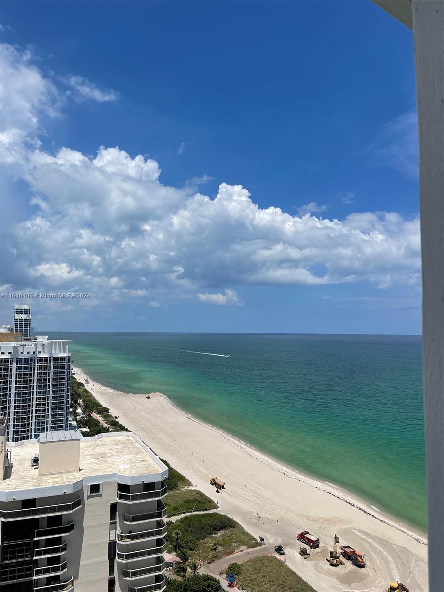 AKOYA CONDO - Residential Lease