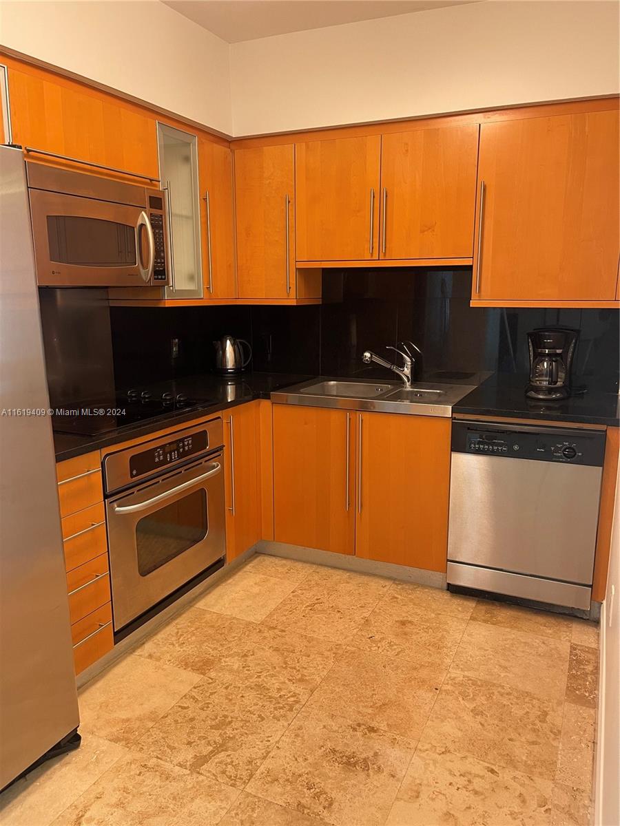 AKOYA CONDO - Residential Lease