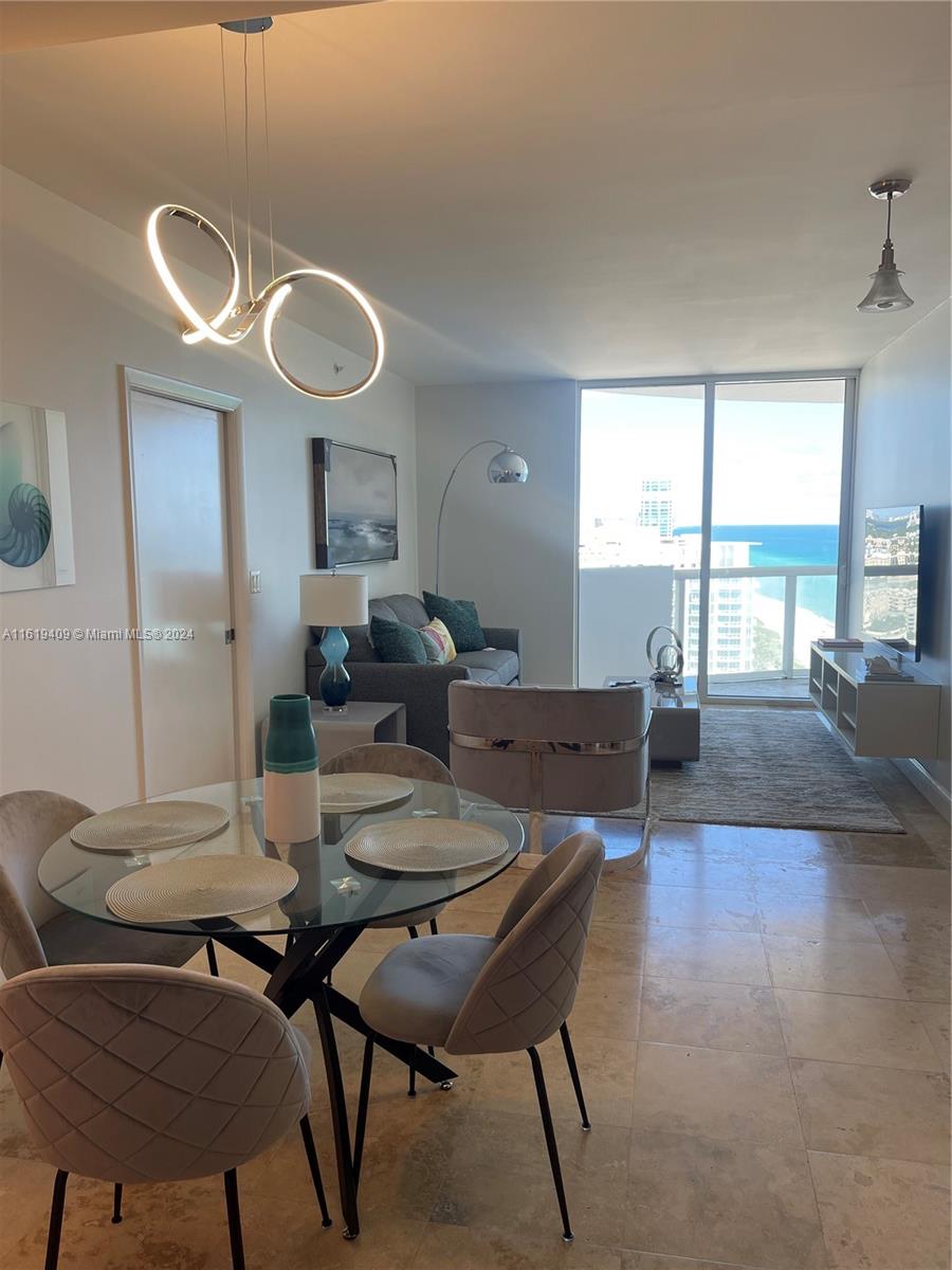 AKOYA CONDO - Residential Lease
