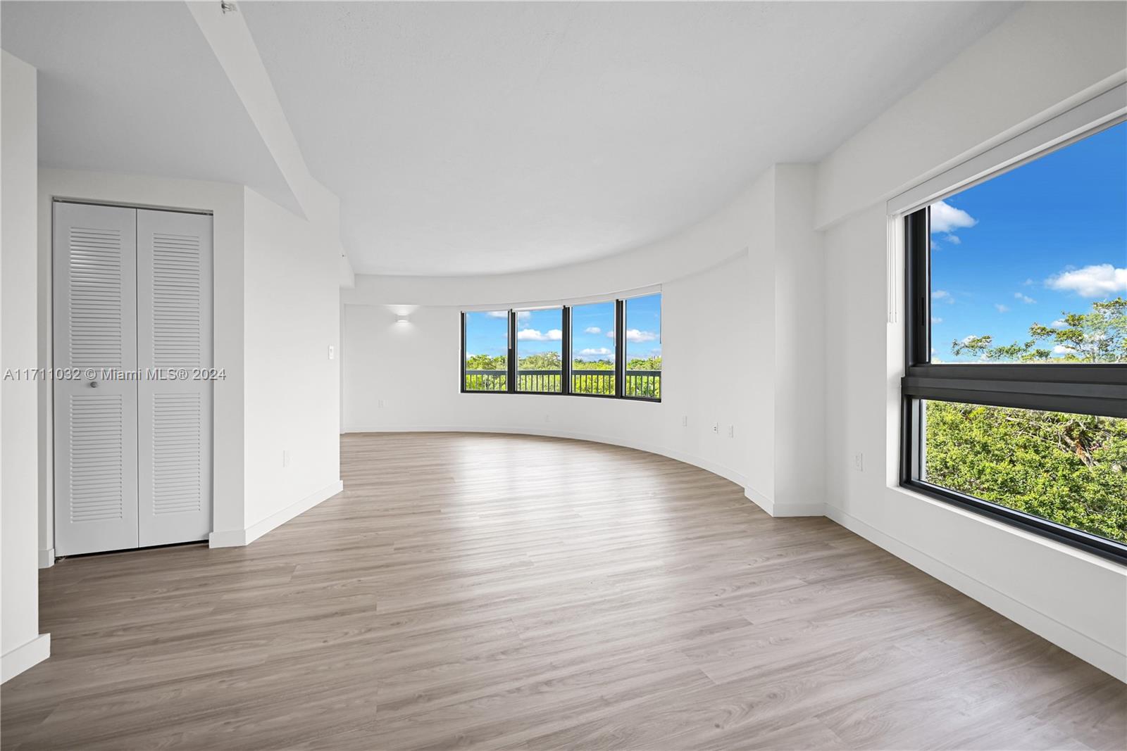 SILVER BLUFF EST SEC C - Residential Lease