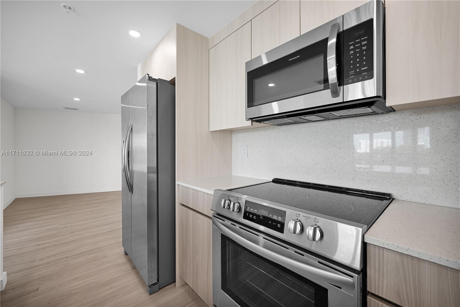 SILVER BLUFF EST SEC C - Residential Lease