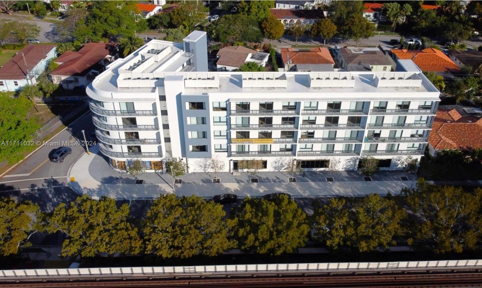 SILVER BLUFF EST SEC C - Residential Lease