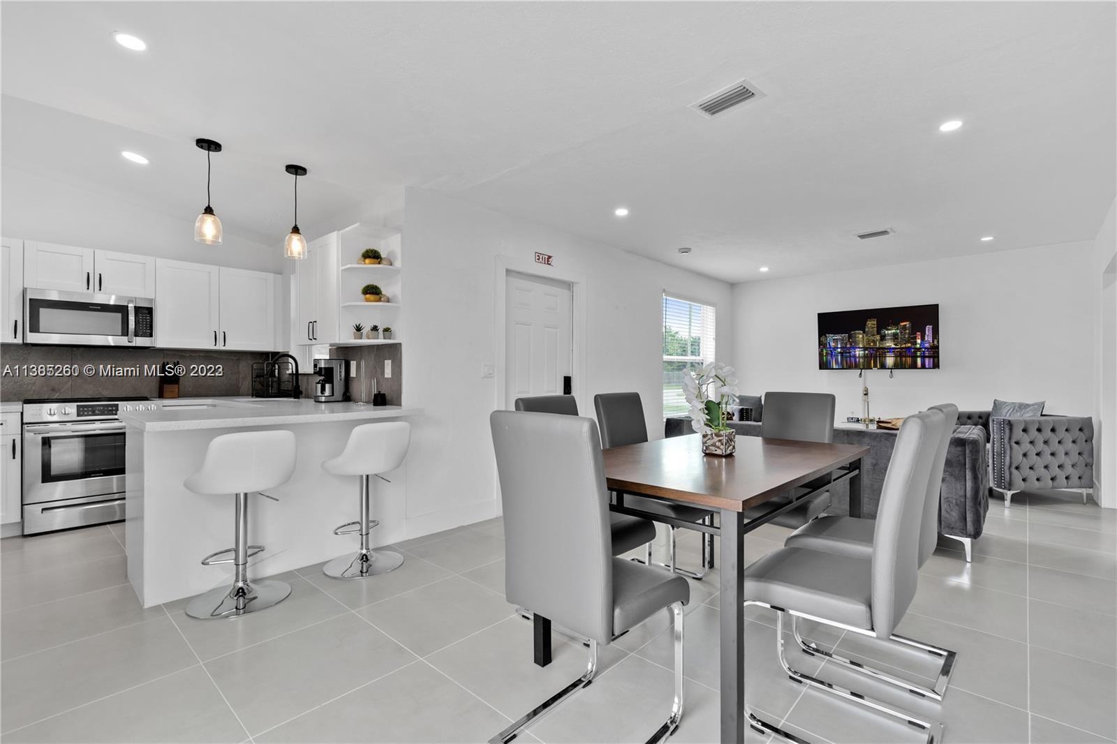 HERITAGE ESTATES SEC TWO - Residential Lease