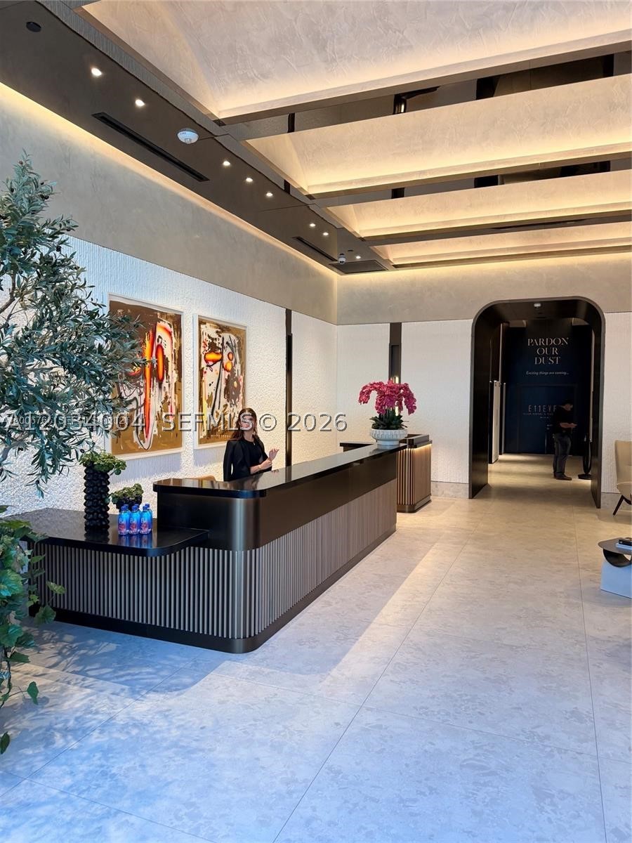 MIAMI NORTH - Residential