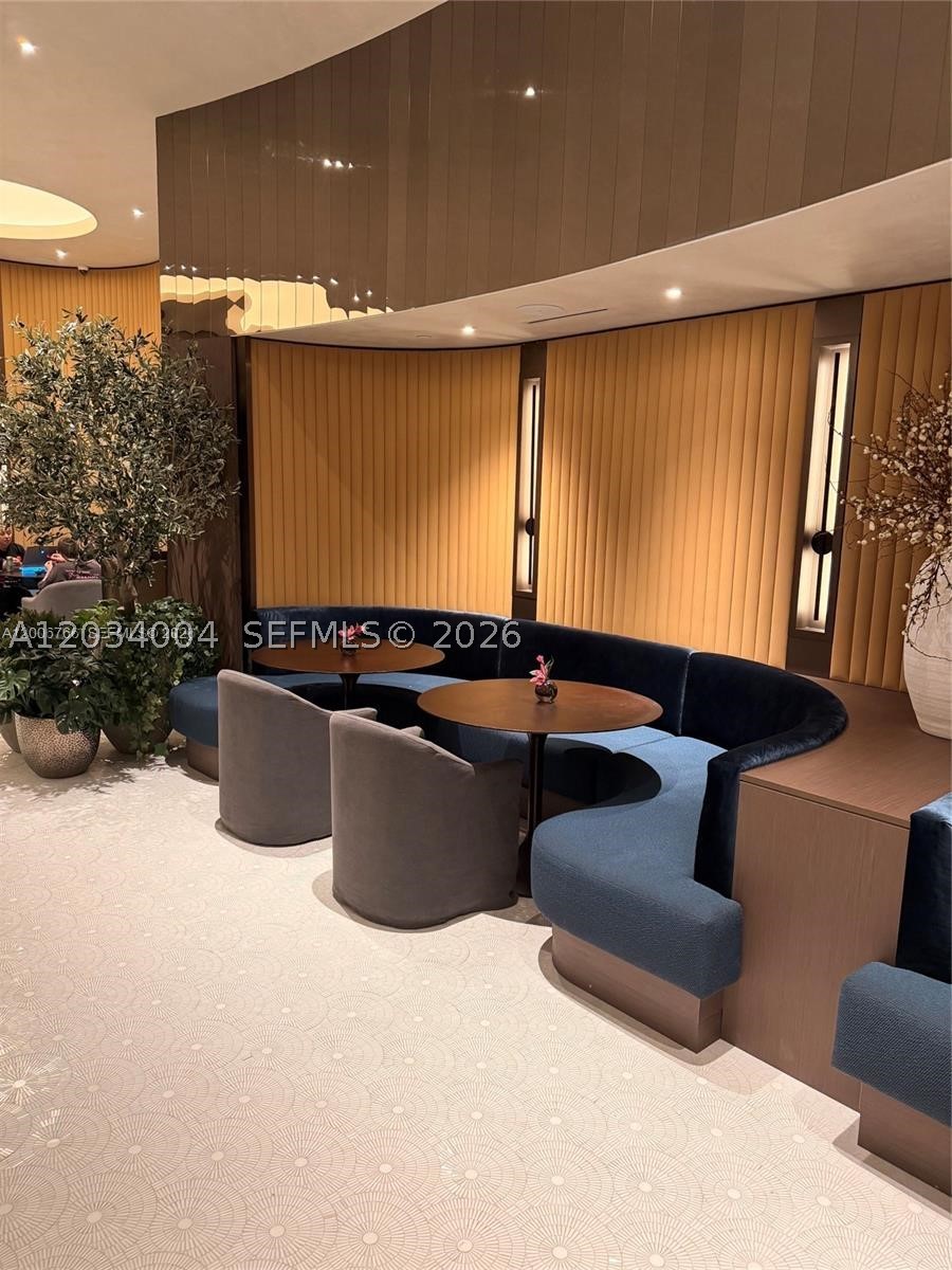 MIAMI NORTH - Residential