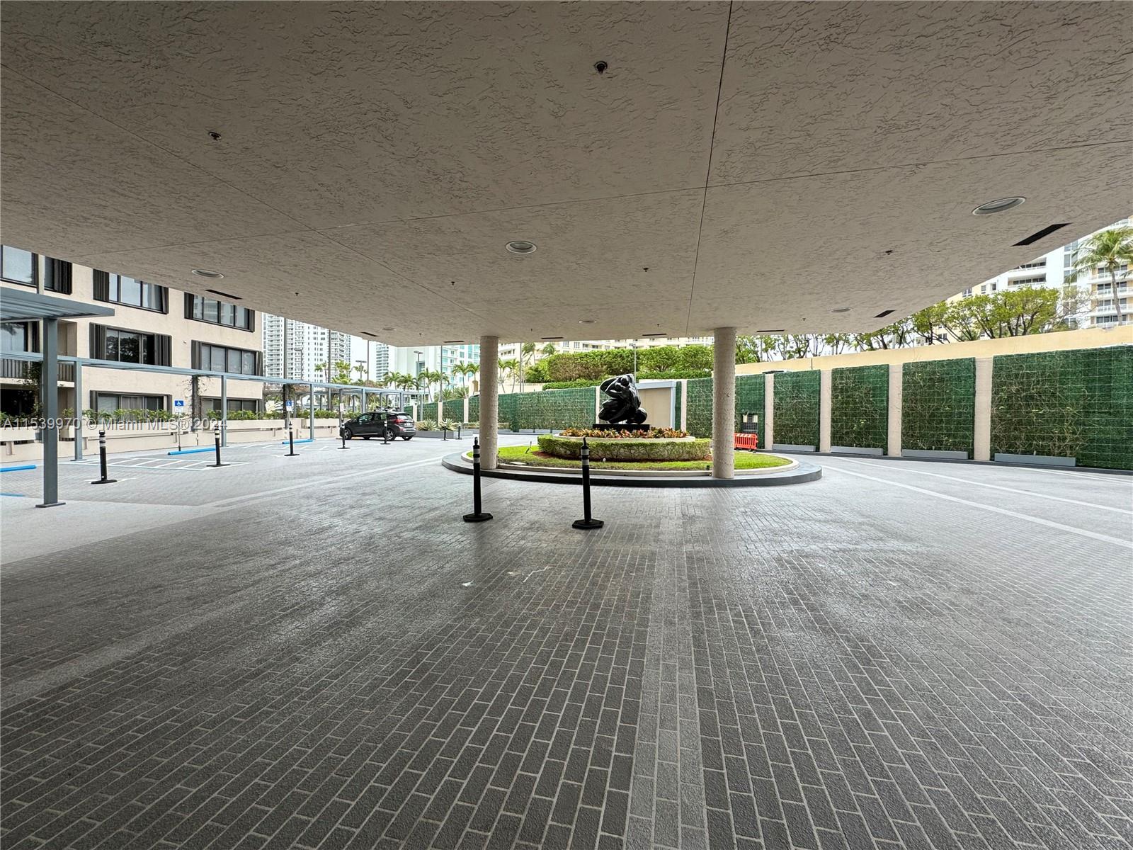 BRICKELL KEY II CONDO - Residential