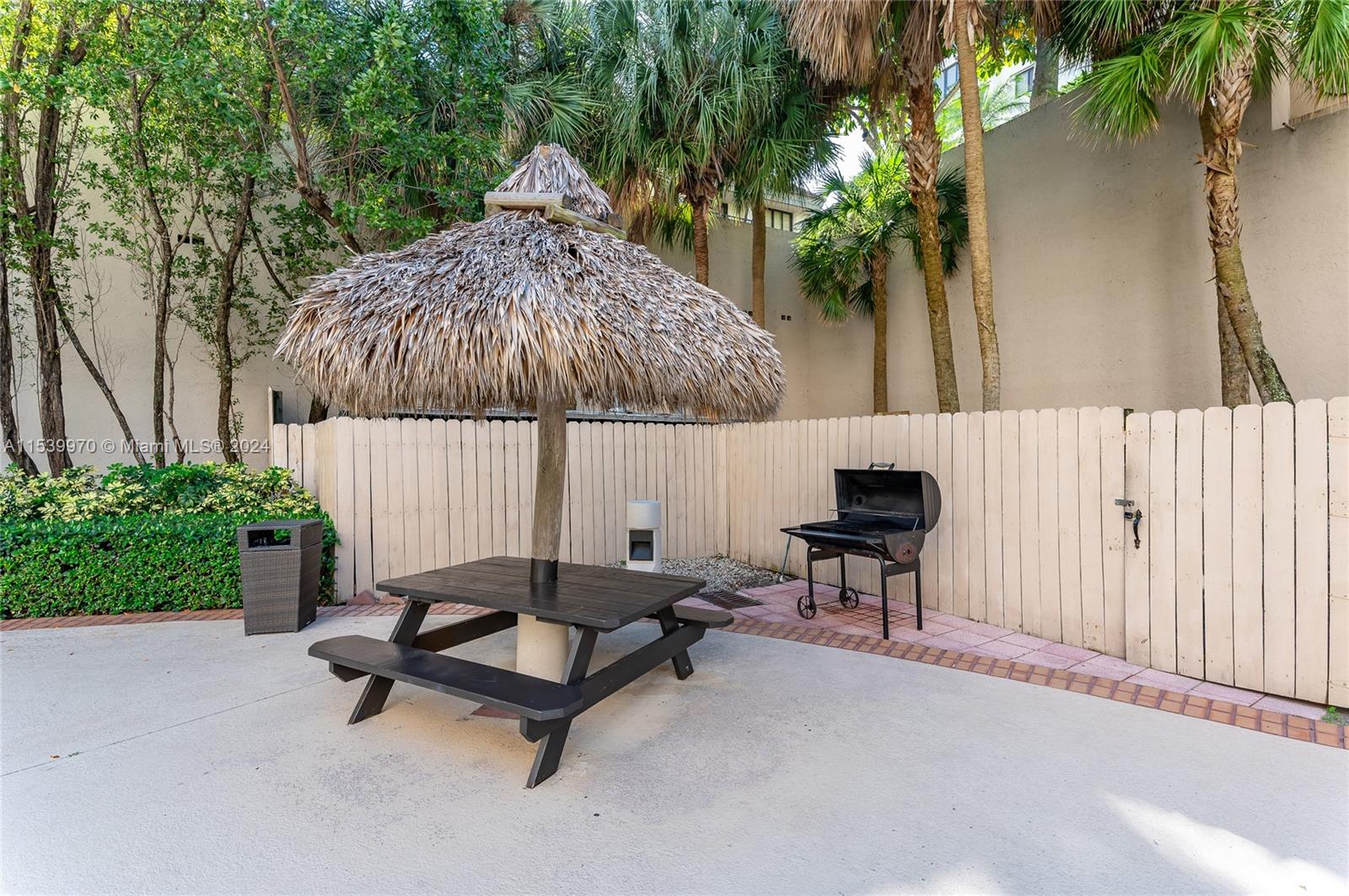 BRICKELL KEY II CONDO - Residential