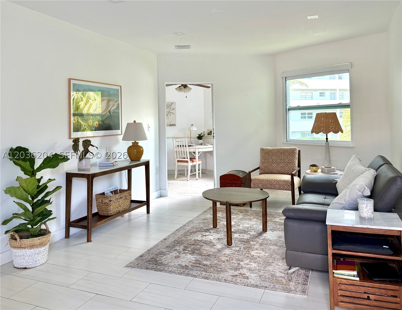 SKY LAKE GARDENS NO 4 CON - Residential