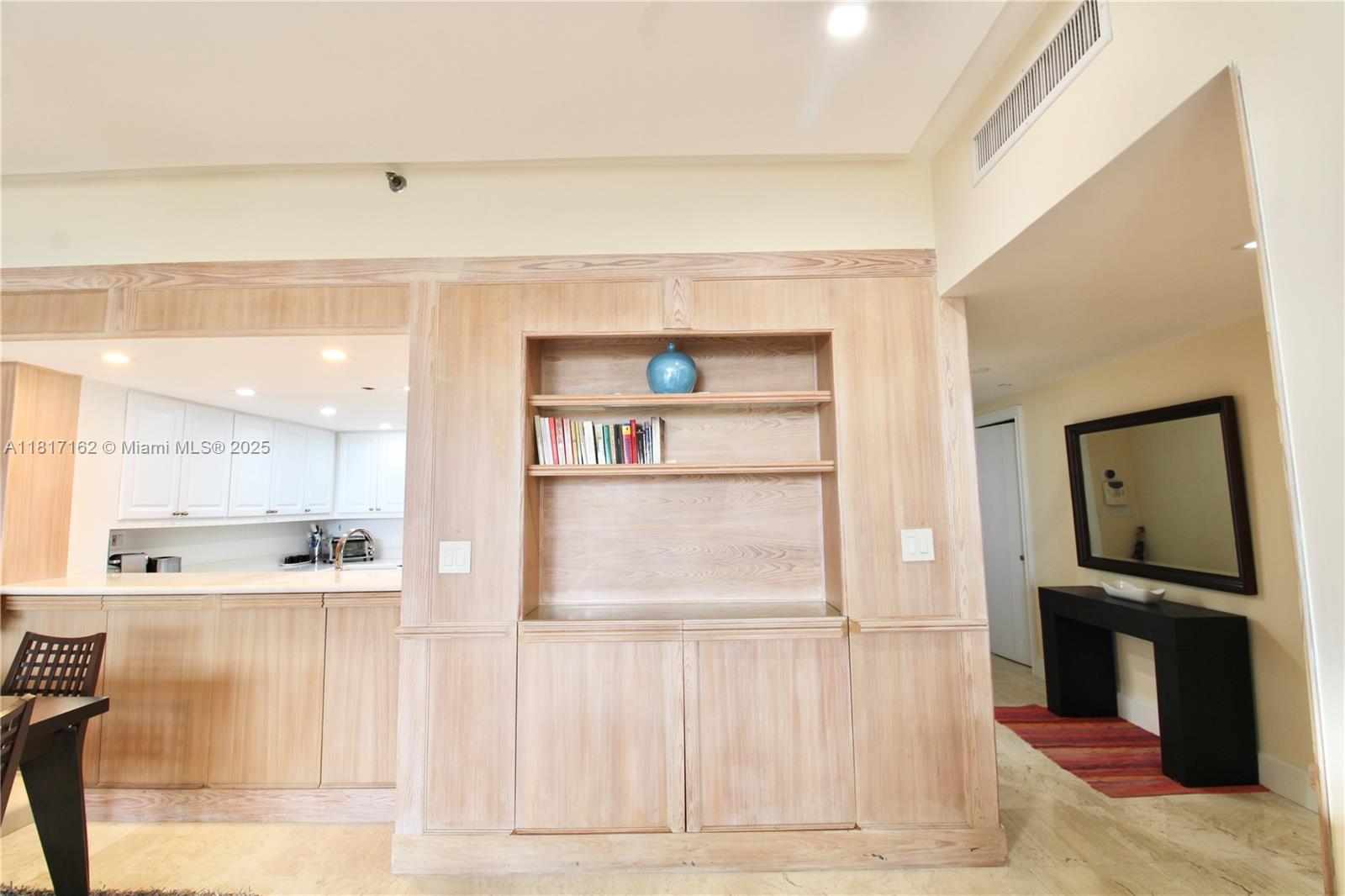 THE EMERALDBAY @ KEY COLON - Residential