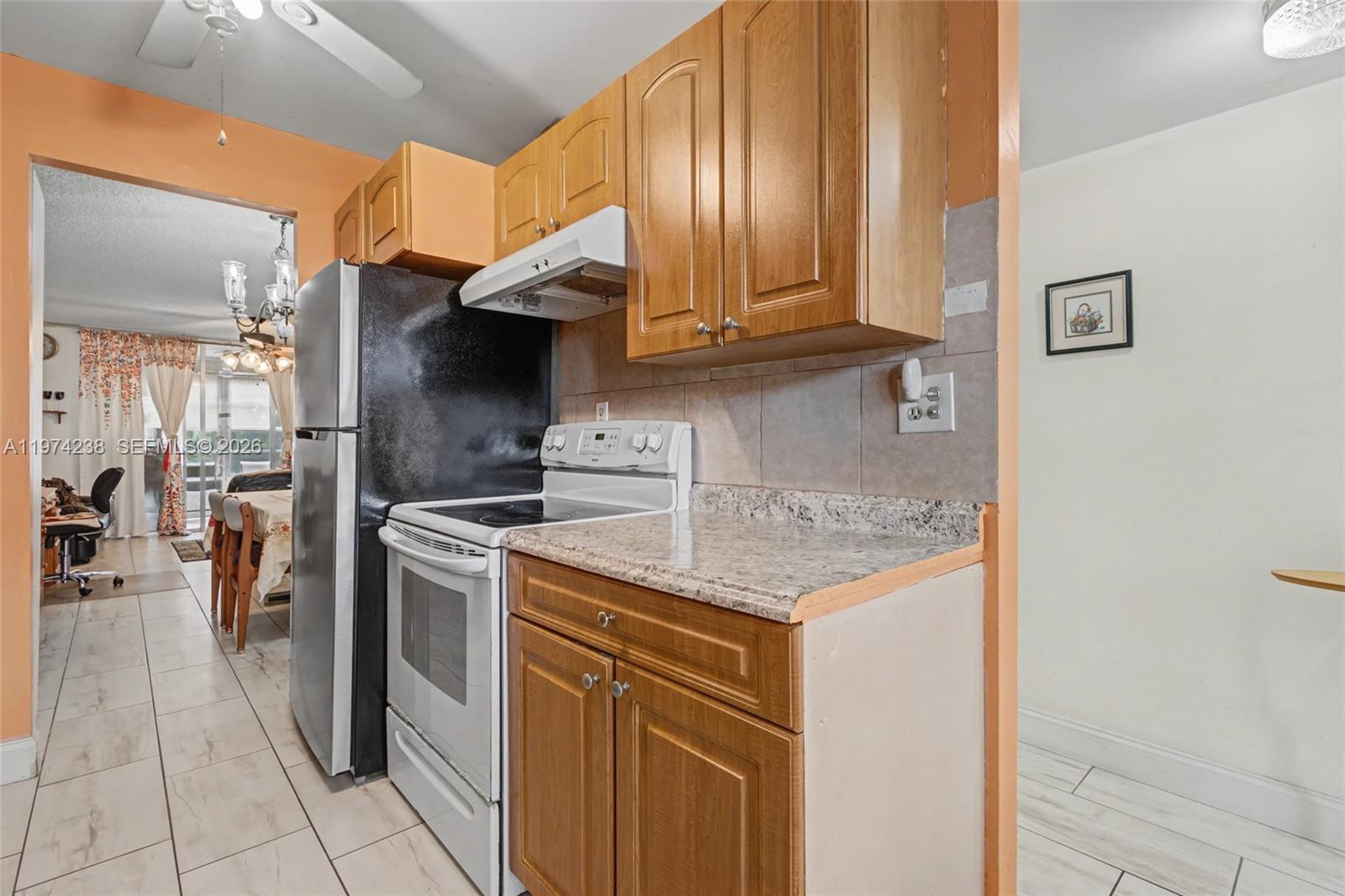 CYPRESS CHASE CONDO NO 8 - Residential